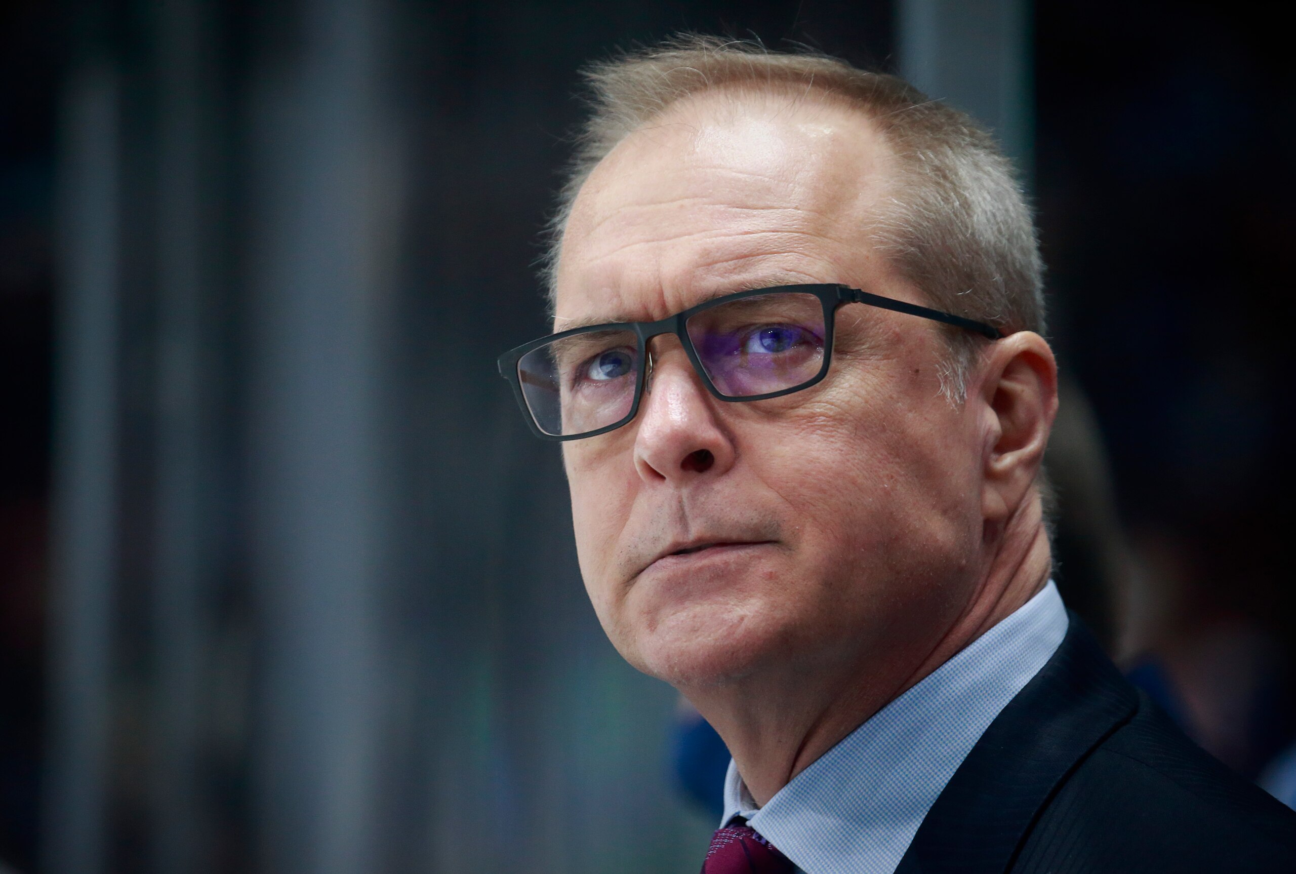 VANCOUVER, BC - NOVEMBER 19: Head coach Paul Maurice of the Winnipeg Jets looks on from the bench during their NHL game against the Vancouver Canucks at Rogers Arena November 19, 2021 in Vancouver, British Columbia, Canada.  (Photo by Jeff Vinnick/NHLI via Getty Images)"n