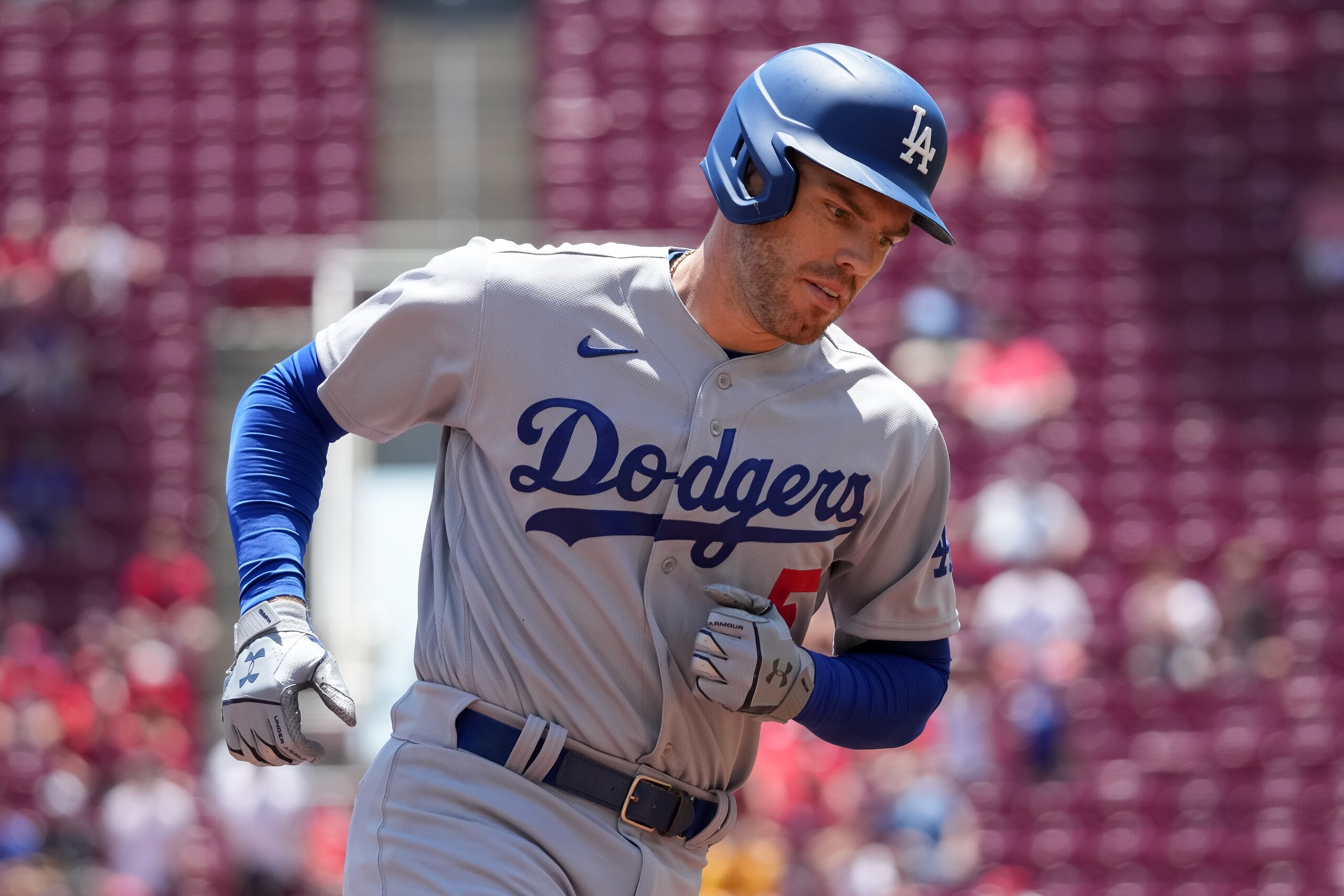 CINCINNATI, OHIO - JUNE 23: Freddie Freeman #5 of the Los Angeles Dodgers rounds the bases after hitting a home run in the third inning against the Cincinnati Reds at Great American Ball Park on June 23, 2022 in Cincinnati, Ohio. (Photo by Dylan Buell/Getty Images) CINCINNATI, OHIO - JUNE 23: Freddie Freeman #5 of the Los Angeles Dodgers rounds the bases after hitting a home run in the third inning against the Cincinnati Reds at Great American Ball Park on June 23, 2022 in Cincinnati, Ohio. (Photo by Dylan Buell/Getty Images)