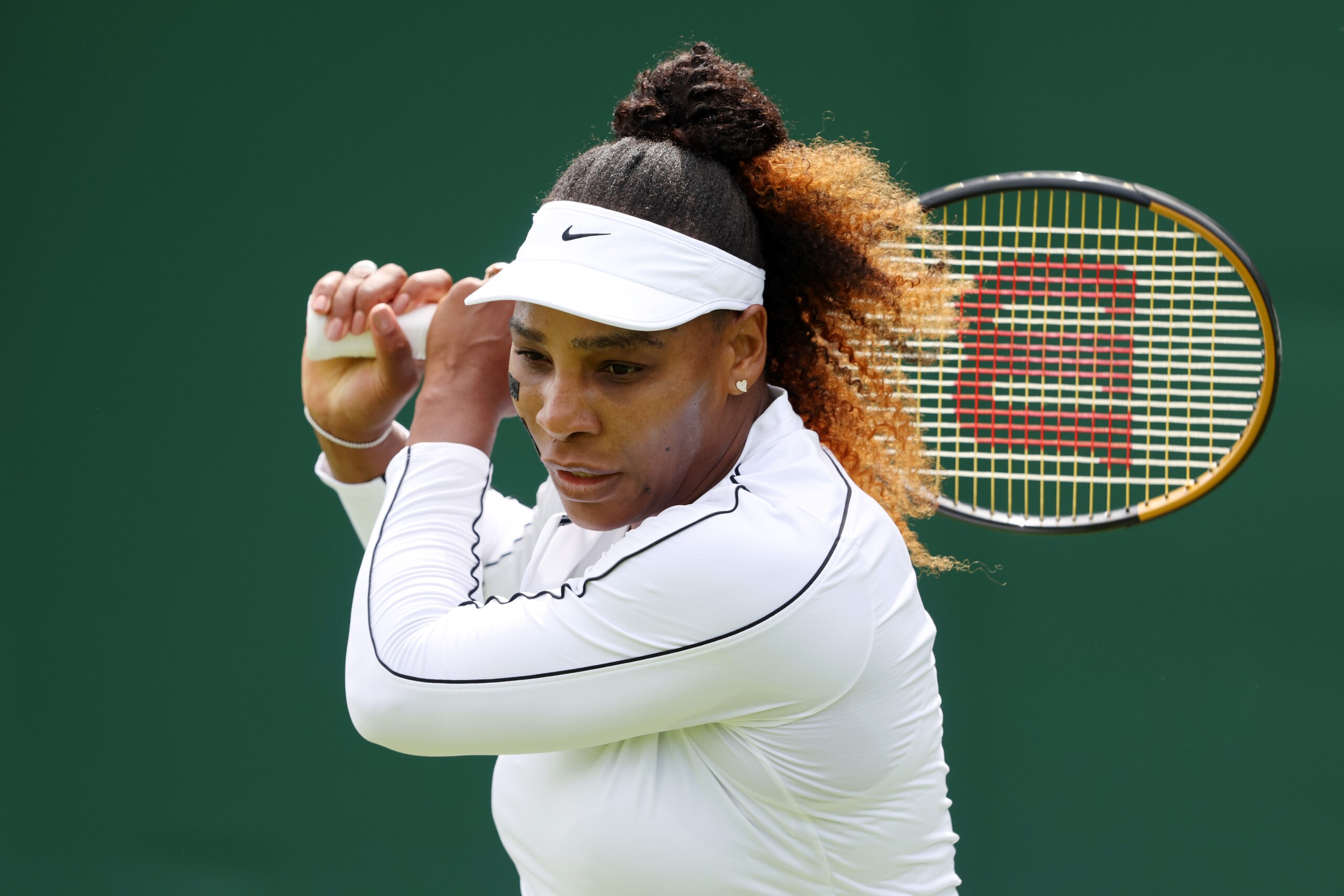 LONDON, ENGLAND - JUNE 25: Serena Williams of The United States plays a backhand during their training session ahead of The Championships Wimbledon 2022 at All England Lawn Tennis and Croquet Club on June 25, 2022 in London, England. (Photo by Clive Brunskill/Getty Images) LONDON, ENGLAND - JUNE 25: Serena Williams of The United States plays a backhand during their training session ahead of The Championships Wimbledon 2022 at All England Lawn Tennis and Croquet Club on June 25, 2022 in London, England. (Photo by Clive Brunskill/Getty Images)