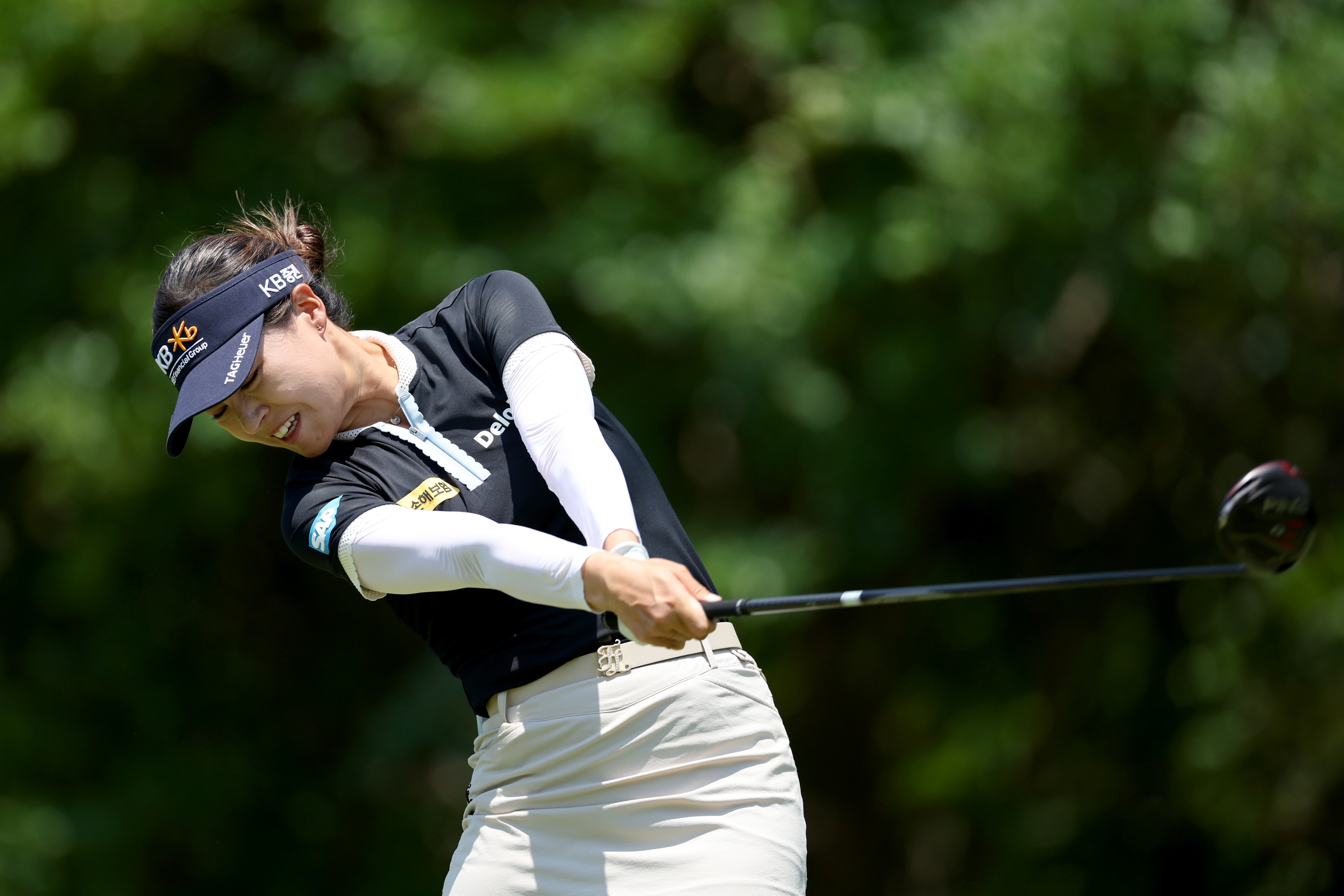 BETHESDA, MARYLAND - JUNE 26: In Gee Chun of South Korea plays her shot from the 11th tee during the final round of the KPMG Women's PGA Championship at Congressional Country Club on June 26, 2022 in Bethesda, Maryland. (Photo by Rob Carr/Getty Images)