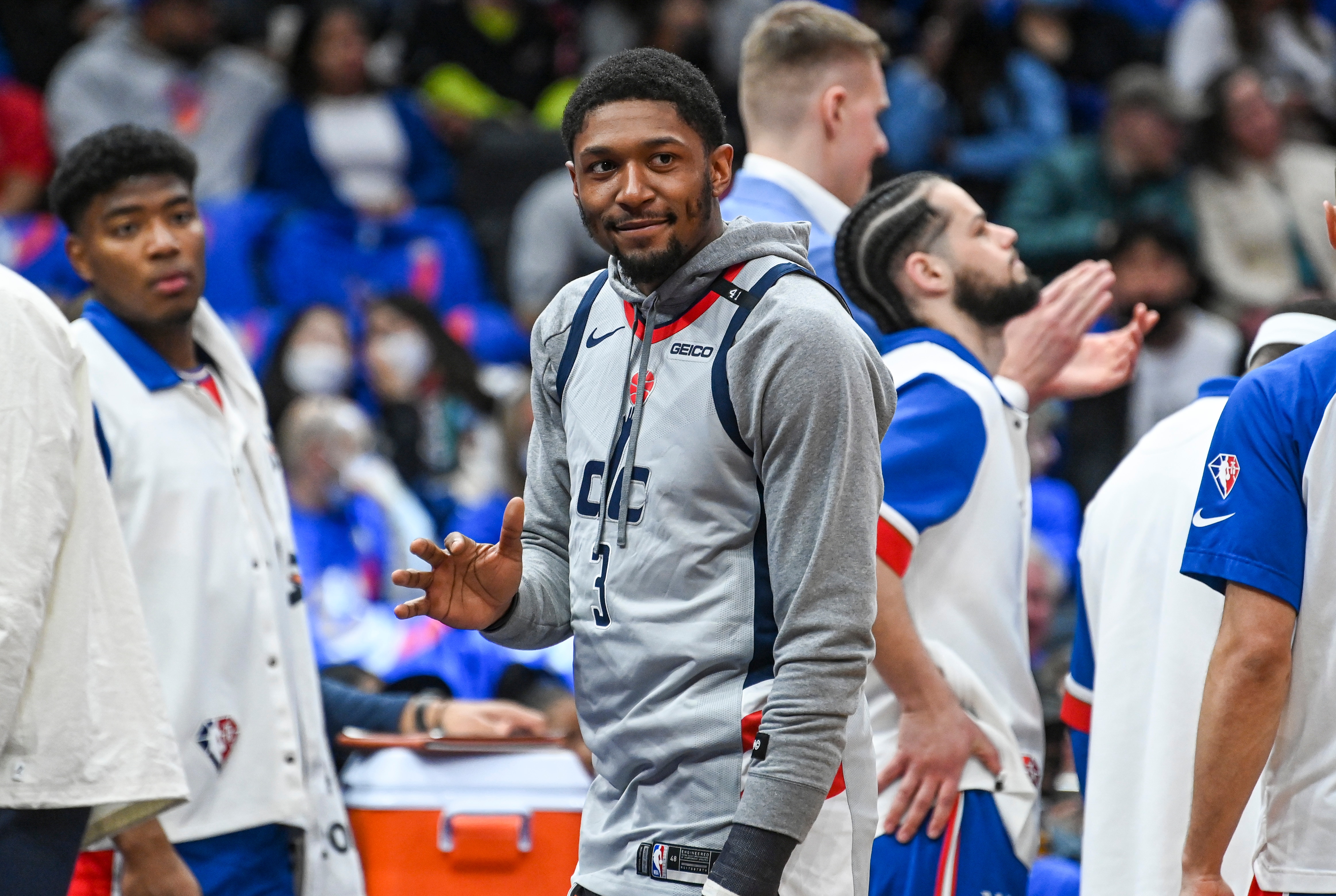 WASHINGTON, DC - APRIL 8: Washington Wizards guard Bradley Beal (3) waves to his kids who were sitting in the stands during action against the New York Knicks at Capital One Arena.  Photo by Jonathan Newton/The Washington Post via Getty Images)