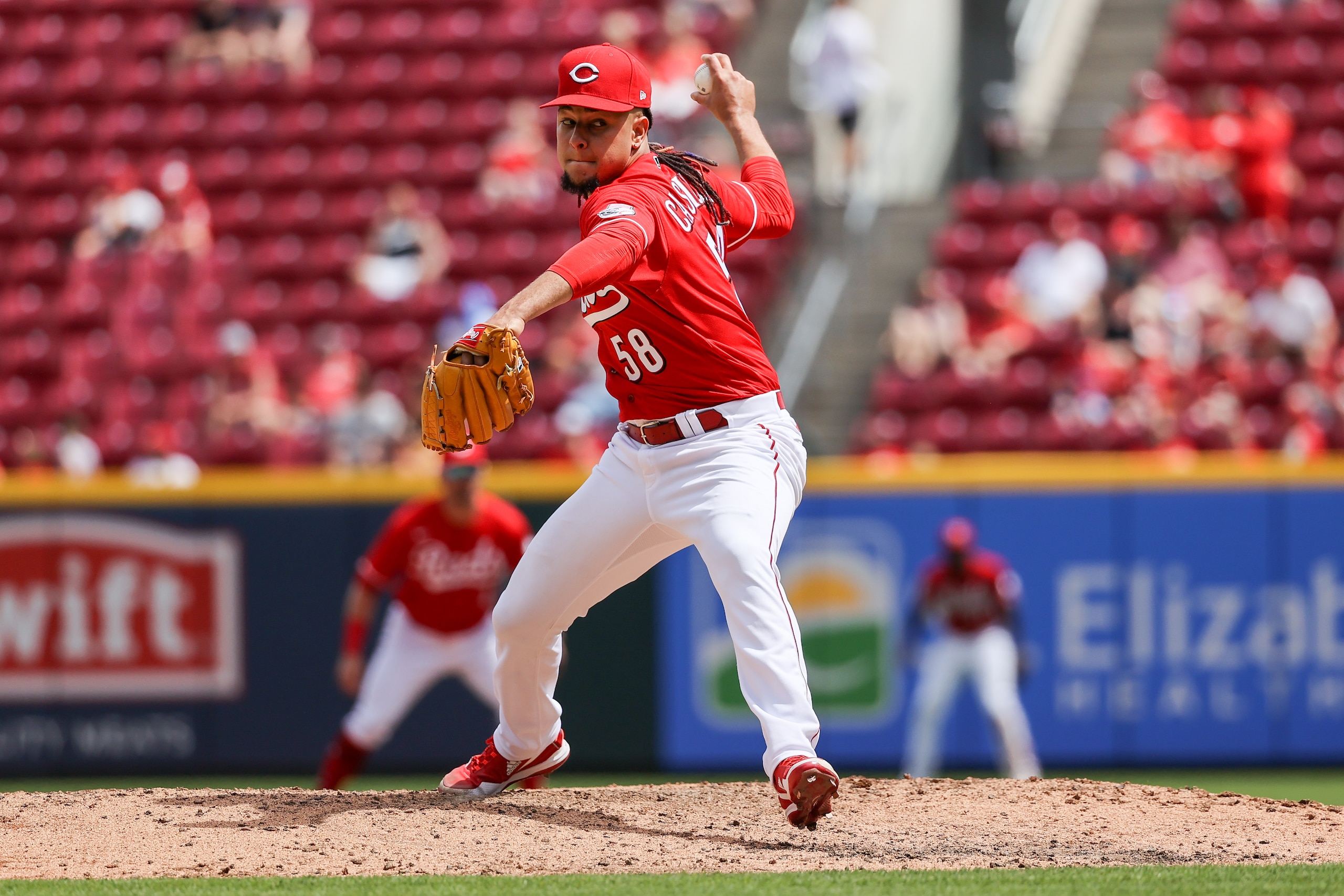 CINCINNATI, OHIO - JUNE 05: Luis Castillo #58 of the Cincinnati Reds pitches in the sixth inning against the Washington Nationals at Great American Ball Park on June 05, 2022 in Cincinnati, Ohio. (Photo by Dylan Buell/Getty Images) CINCINNATI, OHIO - JUNE 05: Luis Castillo #58 of the Cincinnati Reds pitches in the sixth inning against the Washington Nationals at Great American Ball Park on June 05, 2022 in Cincinnati, Ohio. (Photo by Dylan Buell/Getty Images)