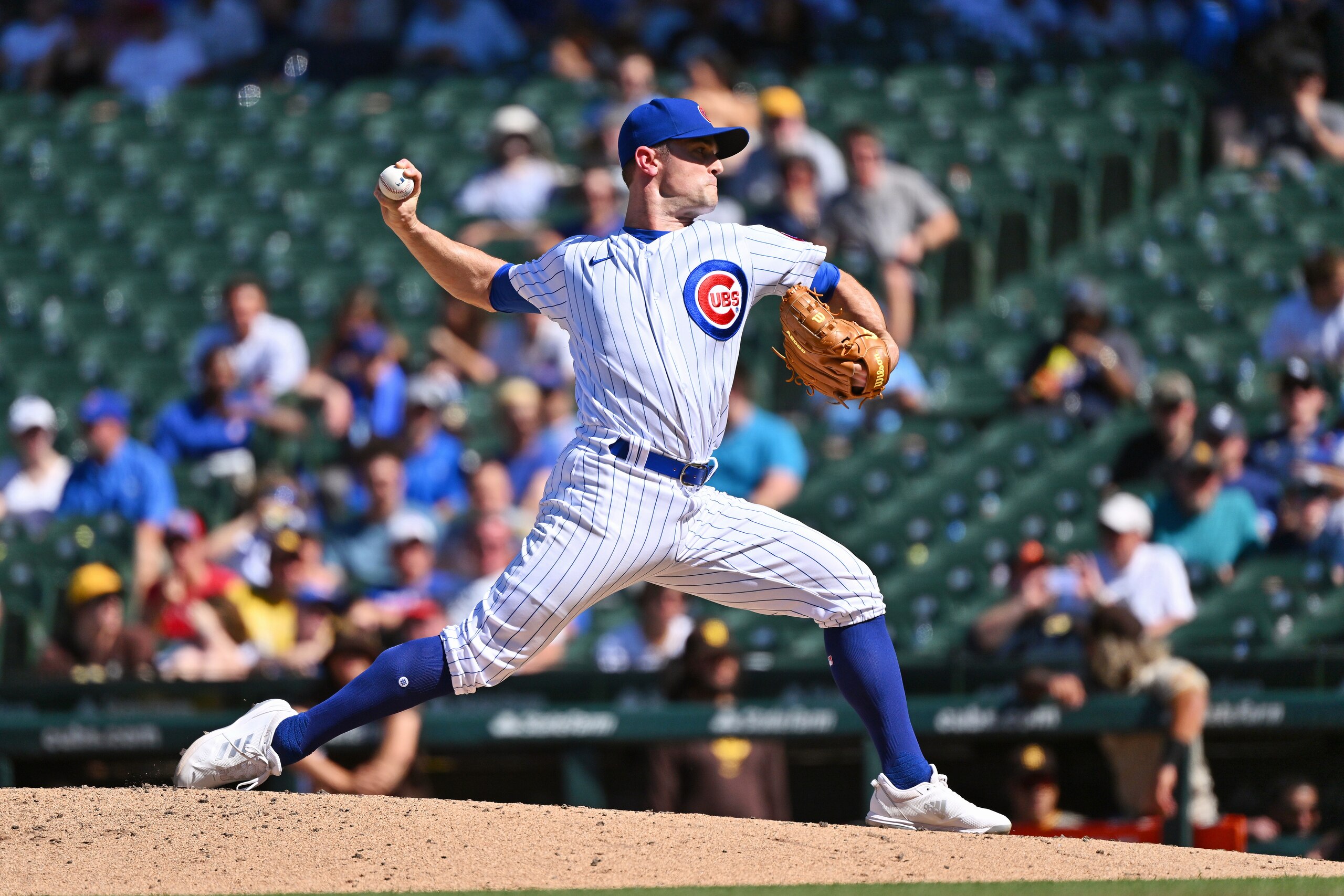 CHICAGO, IL - JUNE 16:  David Robertson #37 of the Chicago Cubs pitches against the San Diego Padres at Wrigley Field on June 16, 2022 in Chicago, Illinois.  (Photo by Jamie Sabau/Getty Images)
