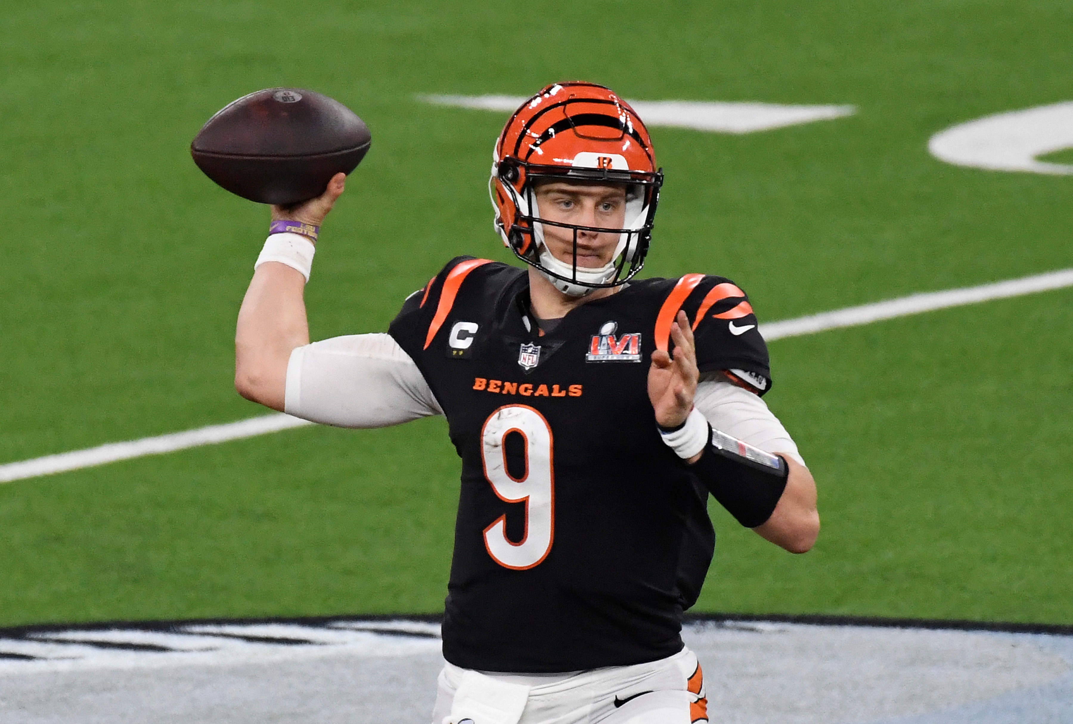 INGLEWOOD, CALIFORNIA - FEBRUARY 13: Joe Burrow #9 of the Cincinnati Bengals looks to pass against the Los Angeles Rams during Super Bowl LVI at SoFi Stadium on February 13, 2022 in Inglewood, California. (Photo by Focus on Sport/Getty Images)