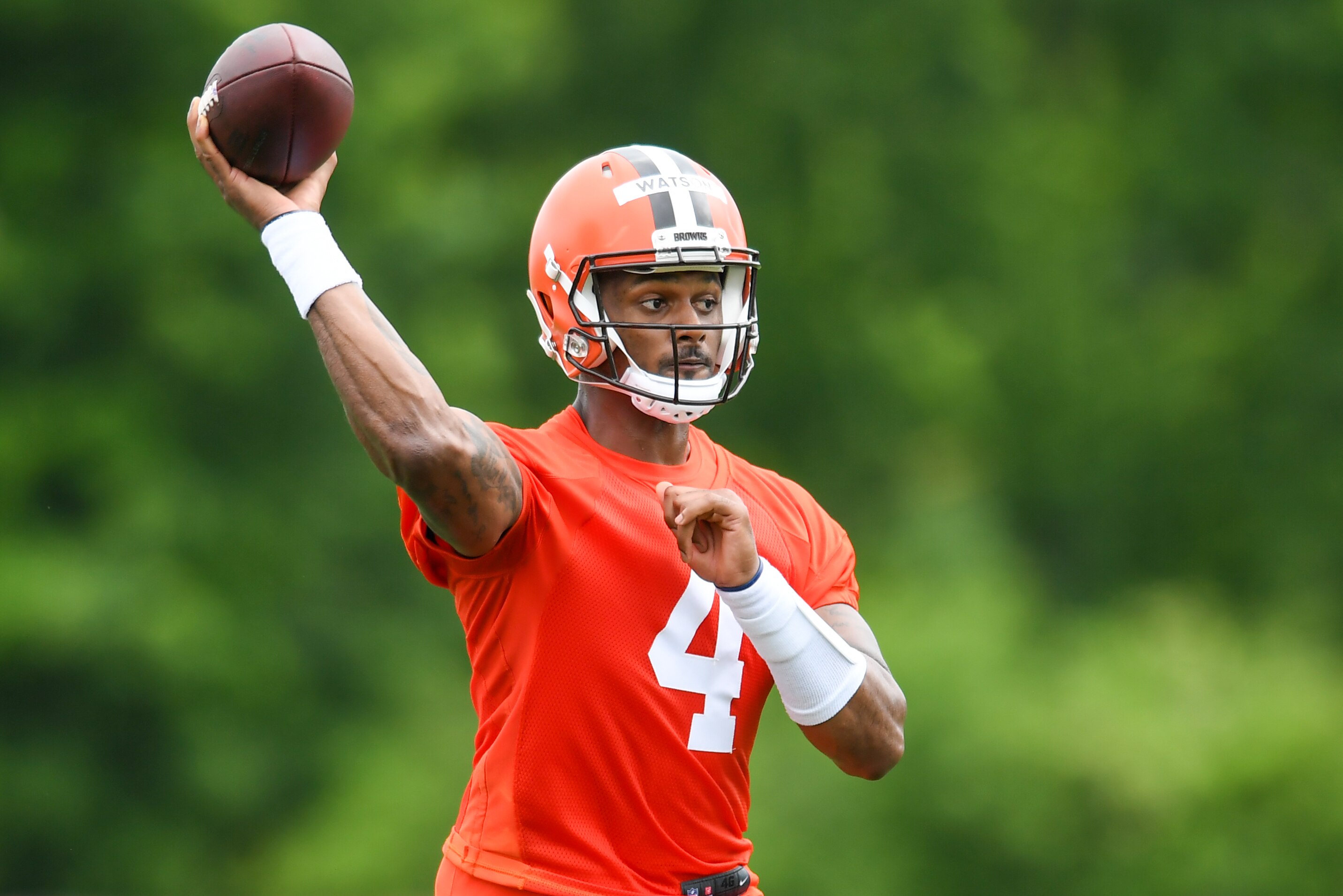 BEREA, OH - JUNE 14: Deshaun Watson #4 of the Cleveland Browns throws a pass during the Cleveland Browns mandatory minicamp at CrossCountry Mortgage Campus on June 14, 2022 in Berea, Ohio. (Photo by Nick Cammett/Diamond Images via Getty Images)
