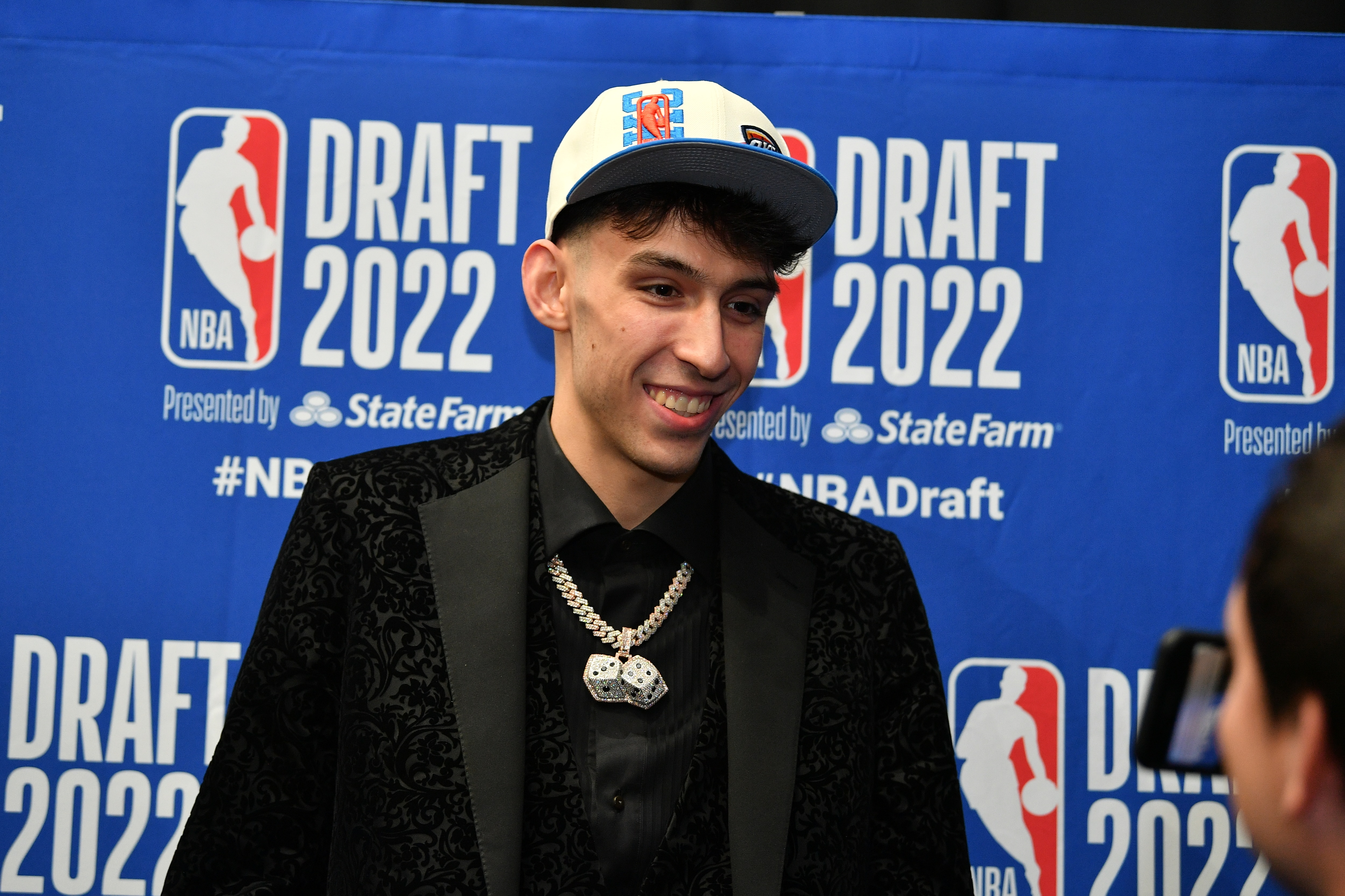 BROOKLYN, NY - JUNE 23: Chet Holmgren talks to the media after being selected by the Oklahoma City Thunder during the 2022 NBA Draft on June 23, 2022 at Barclays Center in Brooklyn, New York. NOTE TO USER: User expressly acknowledges and agrees that, by downloading and or using this photograph, User is consenting to the terms and conditions of the Getty Images License Agreement. Mandatory Copyright Notice: Copyright 2022 NBAE (Photo by Catalina Fragoso/NBAE via Getty Images)