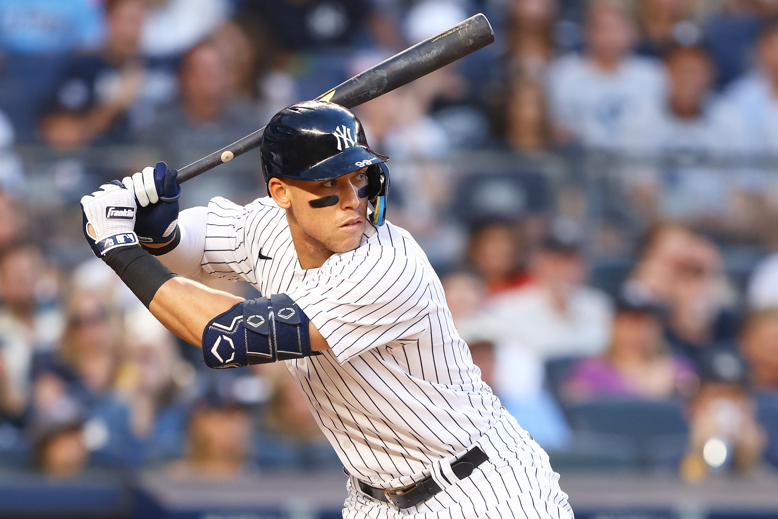 NEW YORK, NEW YORK - JUNE 24: Aaron Judge #99 of the New York Yankees in action against the Houston Astros at Yankee Stadium on June 24, 2022 in New York City. Houston Astros defeated the New York Yankees 3-1. (Photo by Mike Stobe/Getty Images)