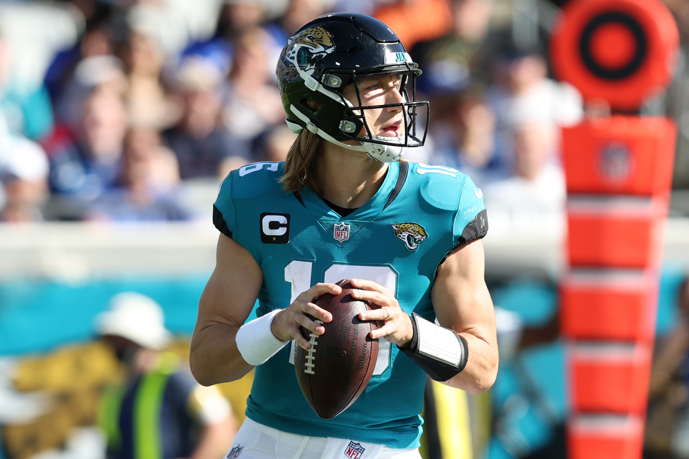 JACKSONVILLE, FLORIDA - JANUARY 09: Trevor Lawrence #16 of the Jacksonville Jaguars throws the ball during the second quarter in the game against the Jacksonville Jaguars at TIAA Bank Field on January 09, 2022 in Jacksonville, Florida. (Photo by Sam Greenwood/Getty Images)