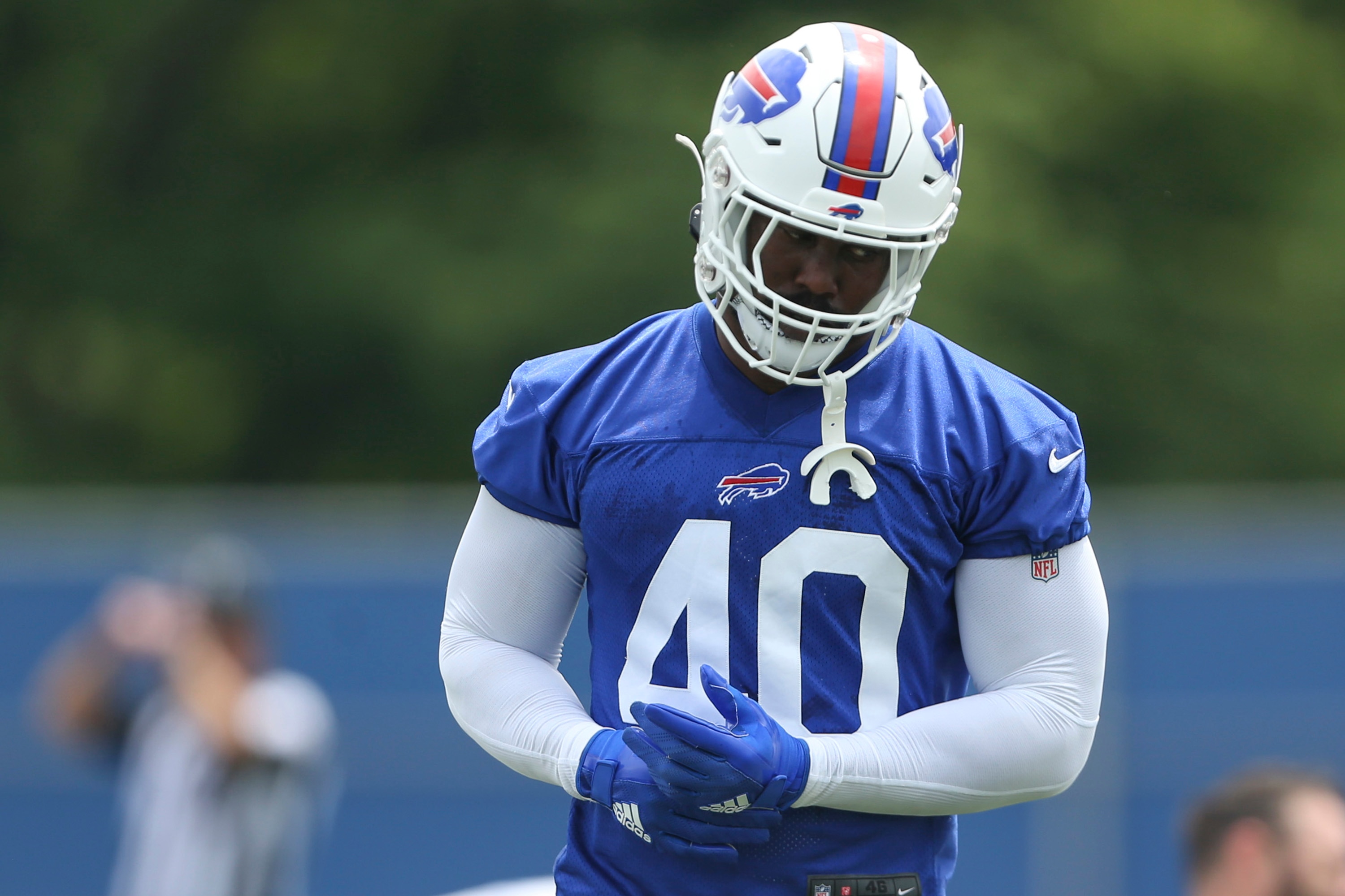 ORCHARD PARK, NEW YORK - JUNE 15: Von Miller #40 of the Buffalo Bills during Bills mini camp on June 15, 2022 in Orchard Park, New York. (Photo by Joshua Bessex/Getty Images)