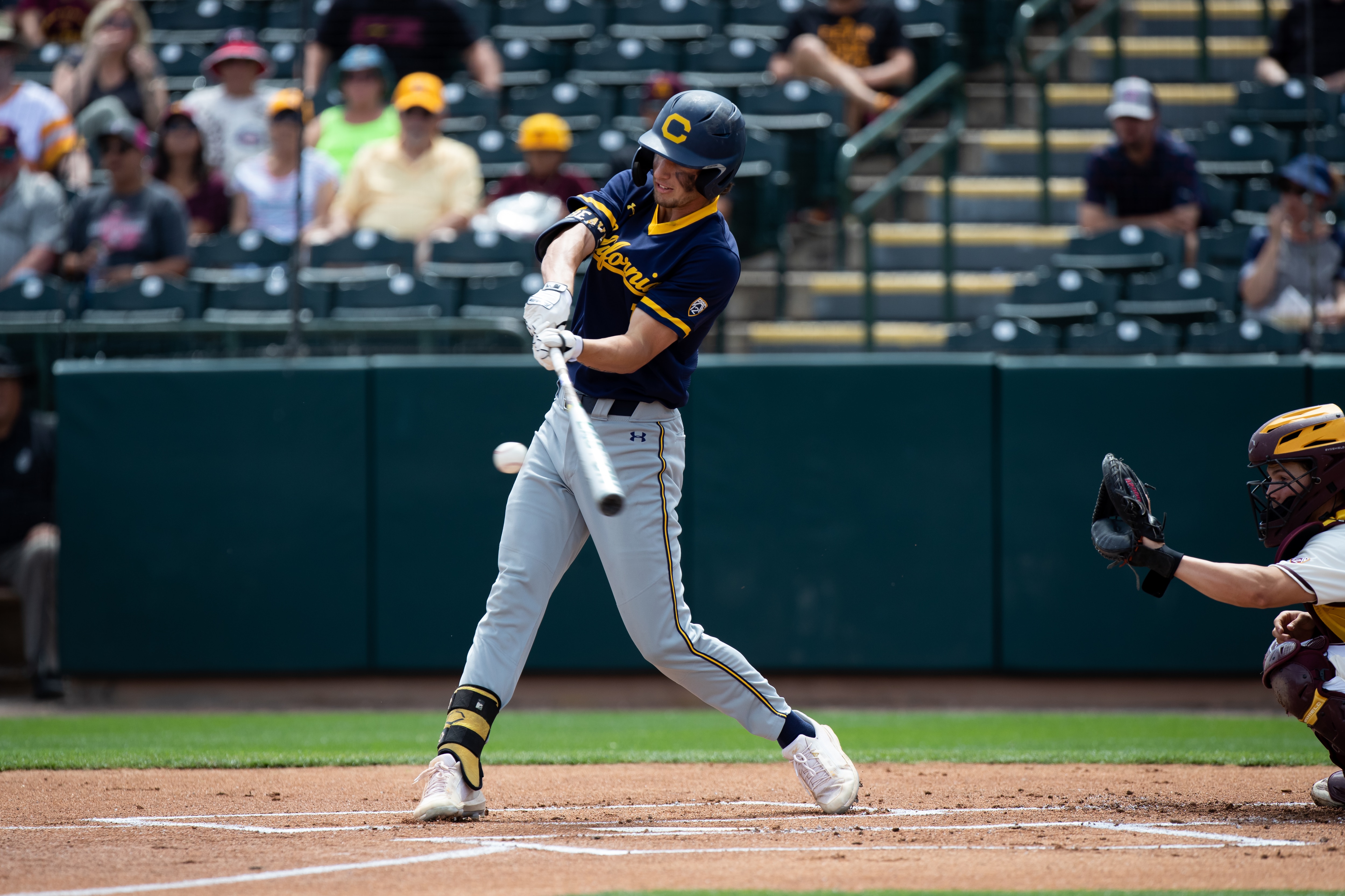 TEMPE, AZ - APRIL 3: California Berkeley Outfielder Dylan Beavers (17) gets a hit to start the game during a baseball game between the Arizona State Sun Devils and California Berkeley Bears on April 3, 2022, at Phoenix Municipal Stadium, AZ. (Photo by Zac BonDurant/Icon Sportswire via Getty Images)