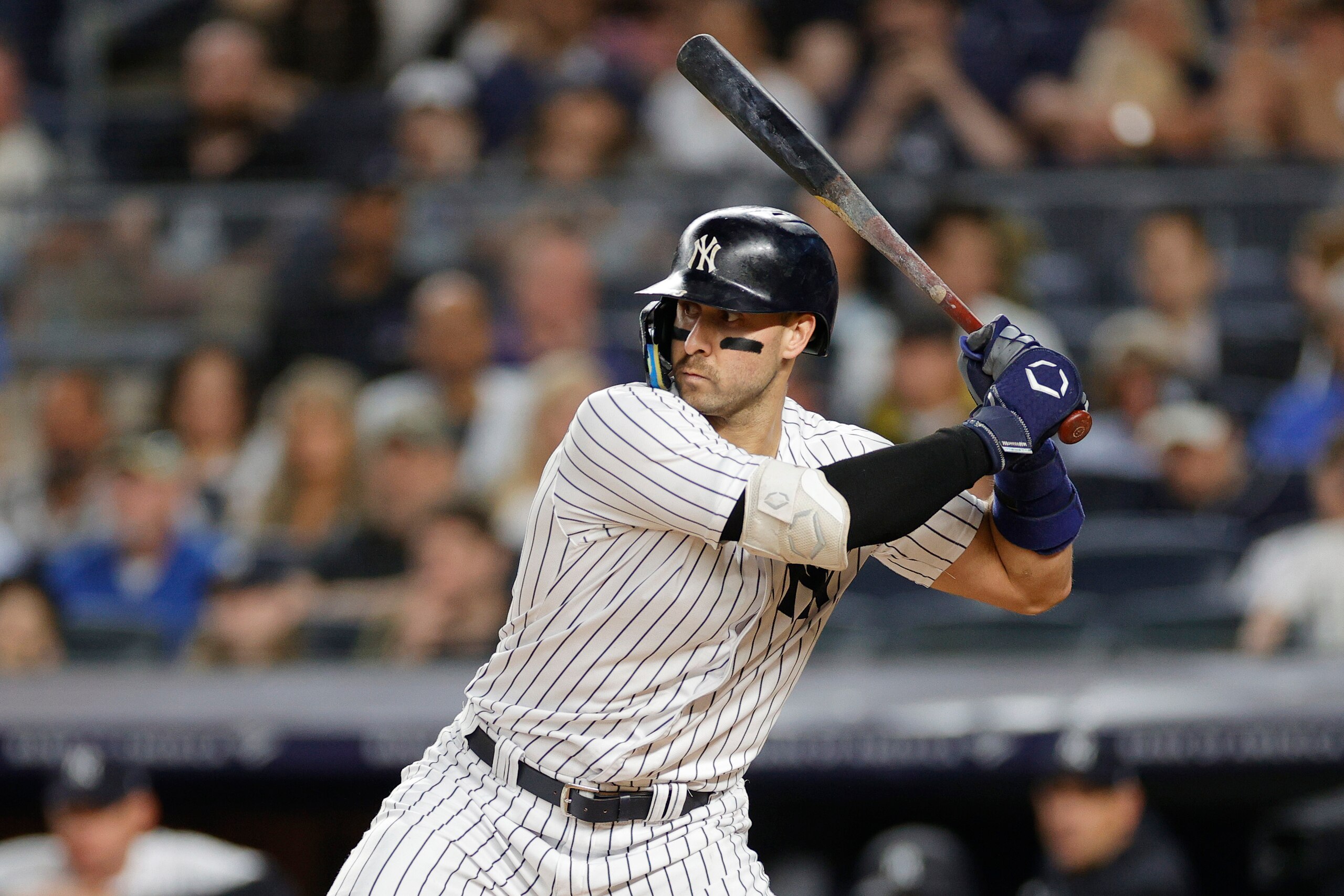 NEW YORK, NEW YORK - JUNE 16: Joey Gallo #13 of the New York Yankees at bat during the sixth inning against the Tampa Bay Rays at Yankee Stadium on June 16, 2022 in the Bronx borough of New York City. (Photo by Sarah Stier/Getty Images)