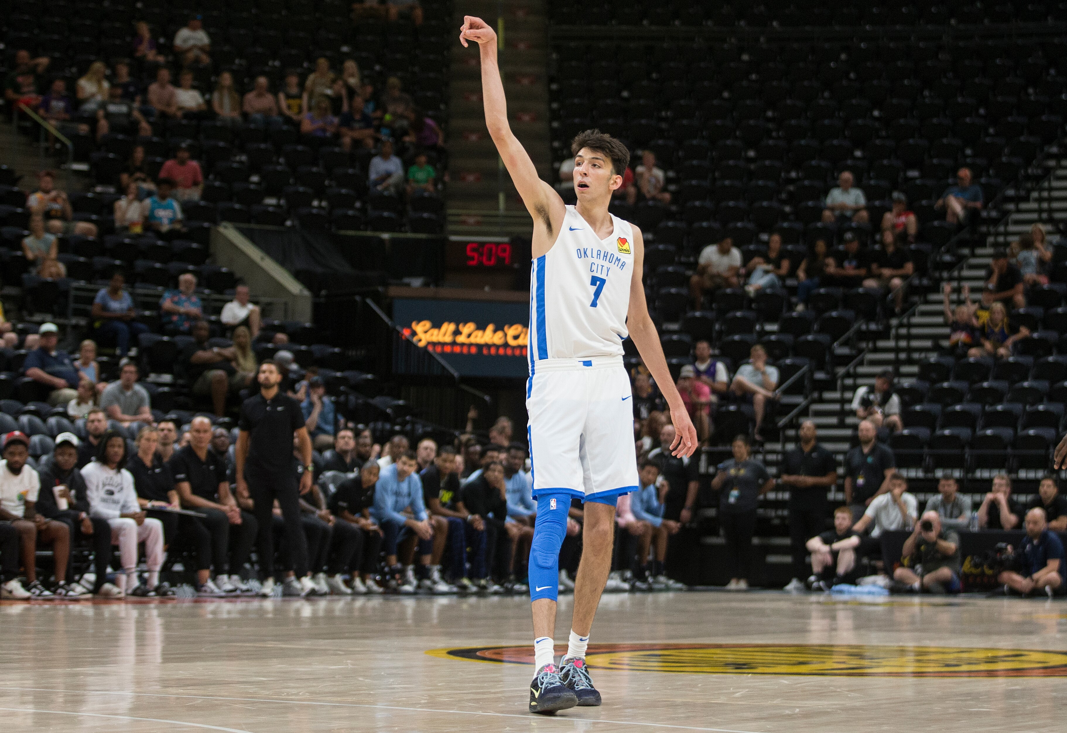 SALT LAKE CITY, UT -  JULY 6: Chet Holmgren #7 of the Oklahoma City Thunder watches a three pointer drop during the first half of their NBA Summer League game against the Memphis Grizzlies July 6, 2022 at the Vivint Smart Home Arena in Salt Lake City, Utah. NOTE TO USER: User expressly acknowledges and agrees that, by downloading and/or using this Photograph, user is consenting to the terms and conditions of the Getty Images License Agreement.(Photo by Chris Gardner/Getty Images)