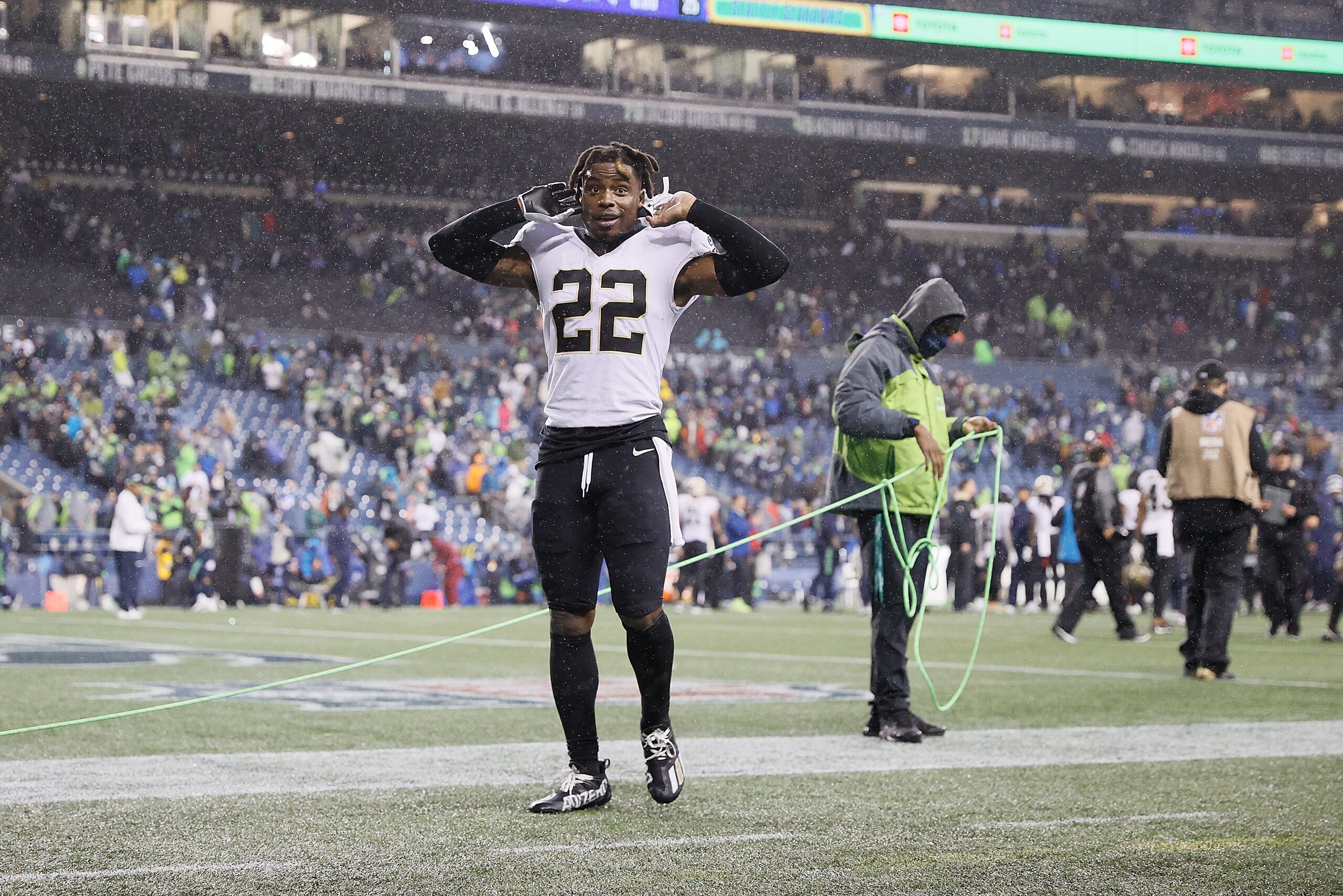 SEATTLE, WASHINGTON - OCTOBER 25: Chauncey Gardner-Johnson #22 of the New Orleans Saints celebrates a victory over the Seattle Seahawks at Lumen Field on October 25, 2021 in Seattle, Washington. (Photo by Steph Chambers/Getty Images) SEATTLE, WASHINGTON - OCTOBER 25: Chauncey Gardner-Johnson #22 of the New Orleans Saints celebrates a victory over the Seattle Seahawks at Lumen Field on October 25, 2021 in Seattle, Washington. (Photo by Steph Chambers/Getty Images)