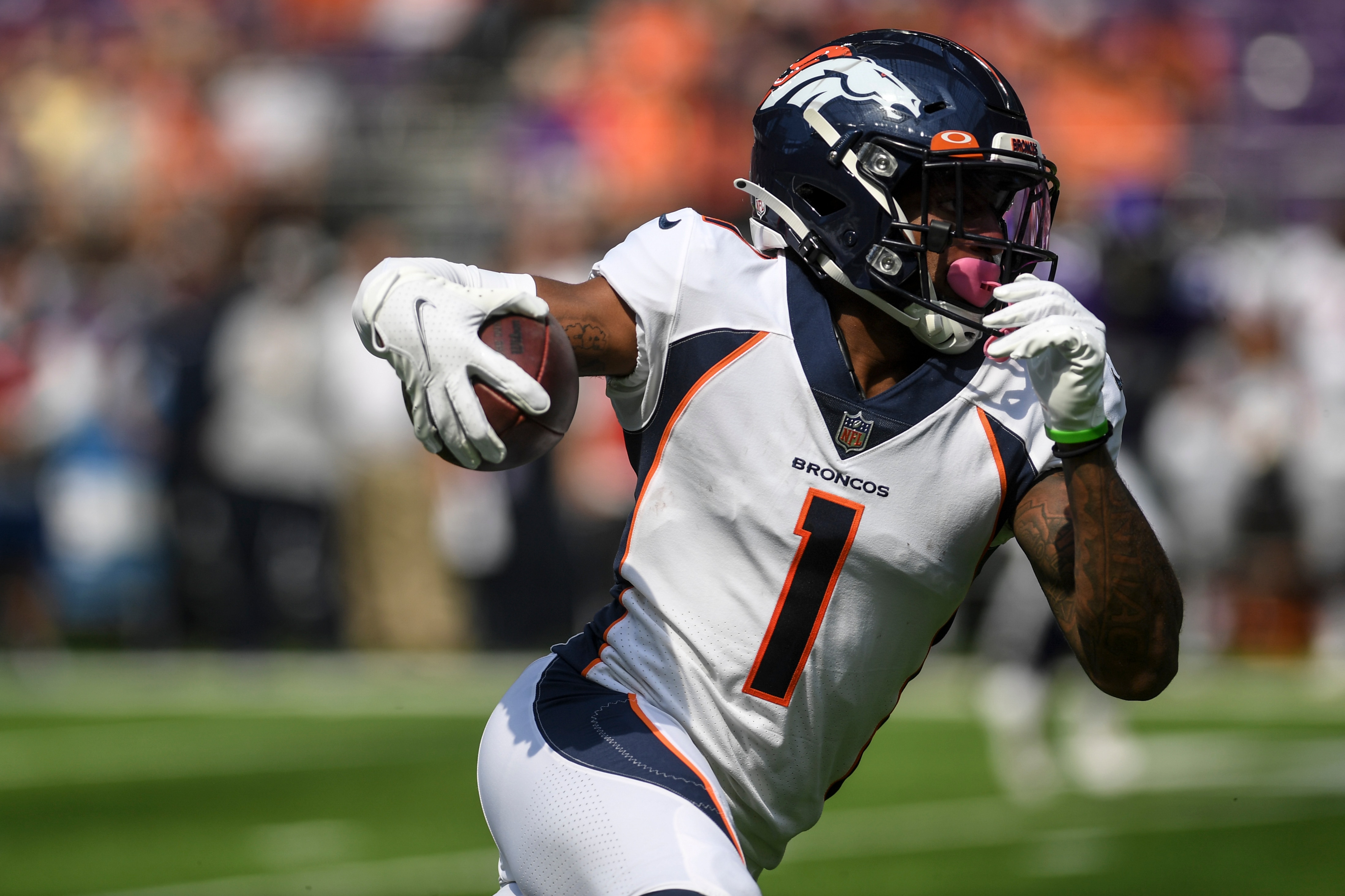 MINNEAPOLIS , MN - AUGUST 14: K.J. Hamler (1) of the Denver Broncos runs after making a catch against the Minnesota Vikings during the first half at U.S. Bank Stadium on Saturday, August 14, 2021. (Photo by AAron Ontiveroz/MediaNews Group/The Denver Post via Getty Images)