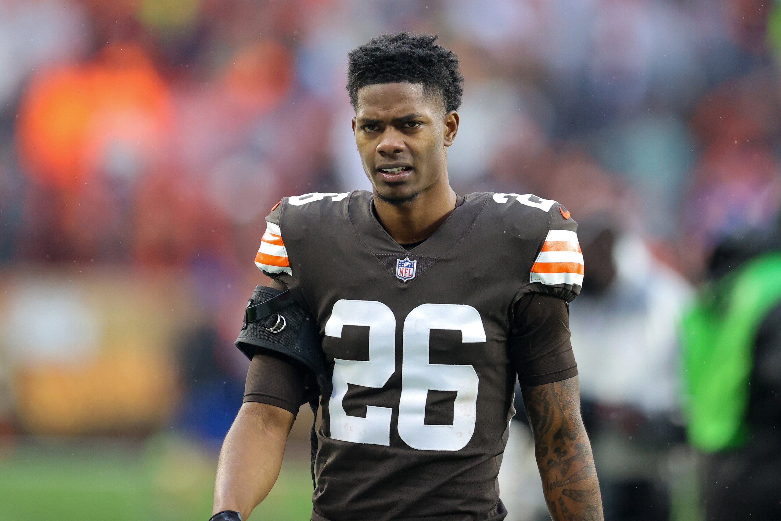 CLEVELAND, OH - NOVEMBER 21: Cleveland Browns cornerback Greedy Williams (26) leaves the field following the National Football League game between the Detroit Lions and Cleveland Browns on November 21, 2021, at FirstEnergy Stadium in Cleveland, OH. (Photo by Frank Jansky/Icon Sportswire via Getty Images) CLEVELAND, OH - NOVEMBER 21: Cleveland Browns cornerback Greedy Williams (26) leaves the field following the National Football League game between the Detroit Lions and Cleveland Browns on November 21, 2021, at FirstEnergy Stadium in Cleveland, OH. (Photo by Frank Jansky/Icon Sportswire via Getty Images)