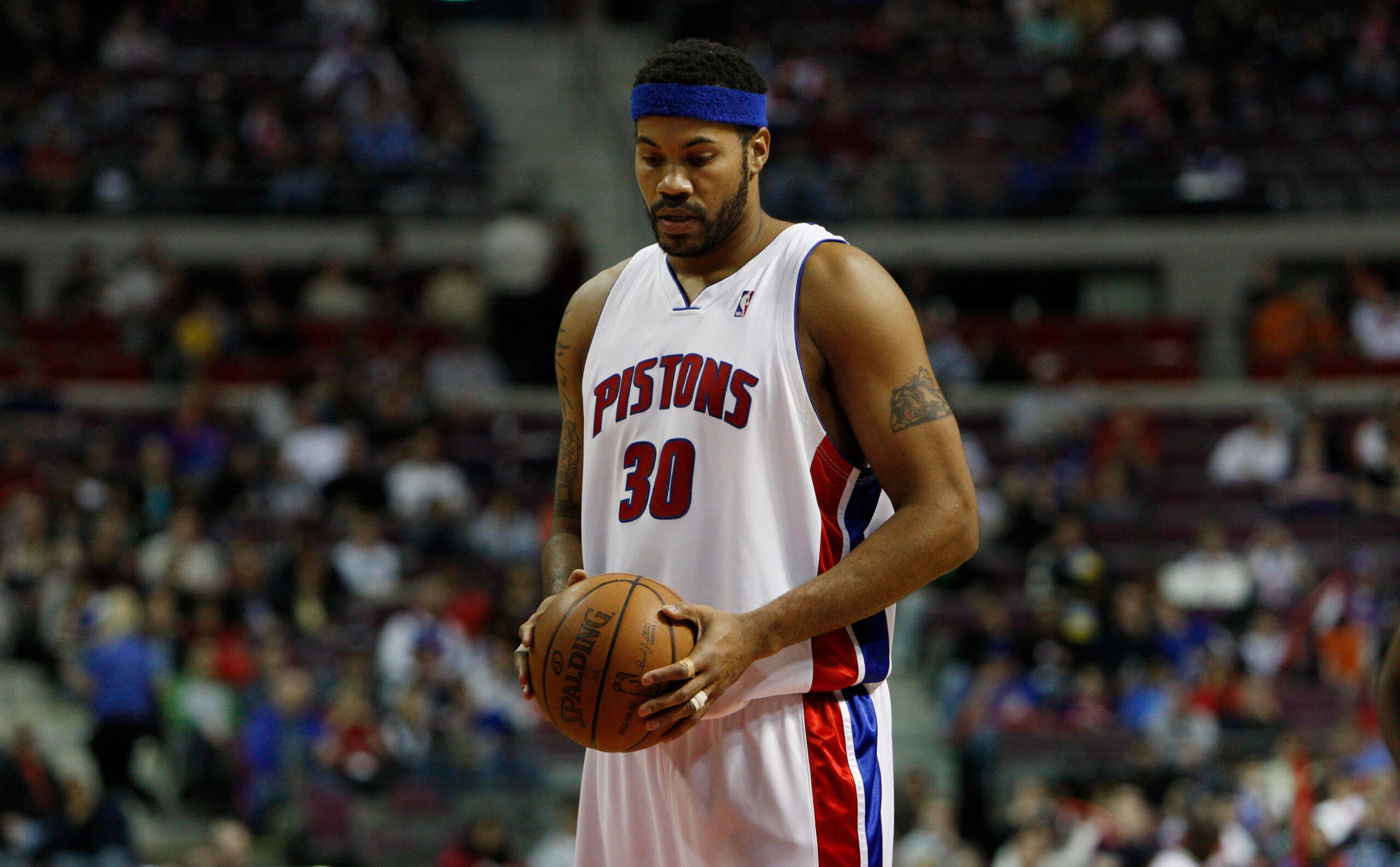 Detroit Pistons forward Rasheed Wallace plays against the Golden State Warriors in the third quarter of an NBA basketball game in Auburn Hills, Mich., Friday, March 6, 2009. Detroit won 108-91. (AP Photo/Paul Sancya)