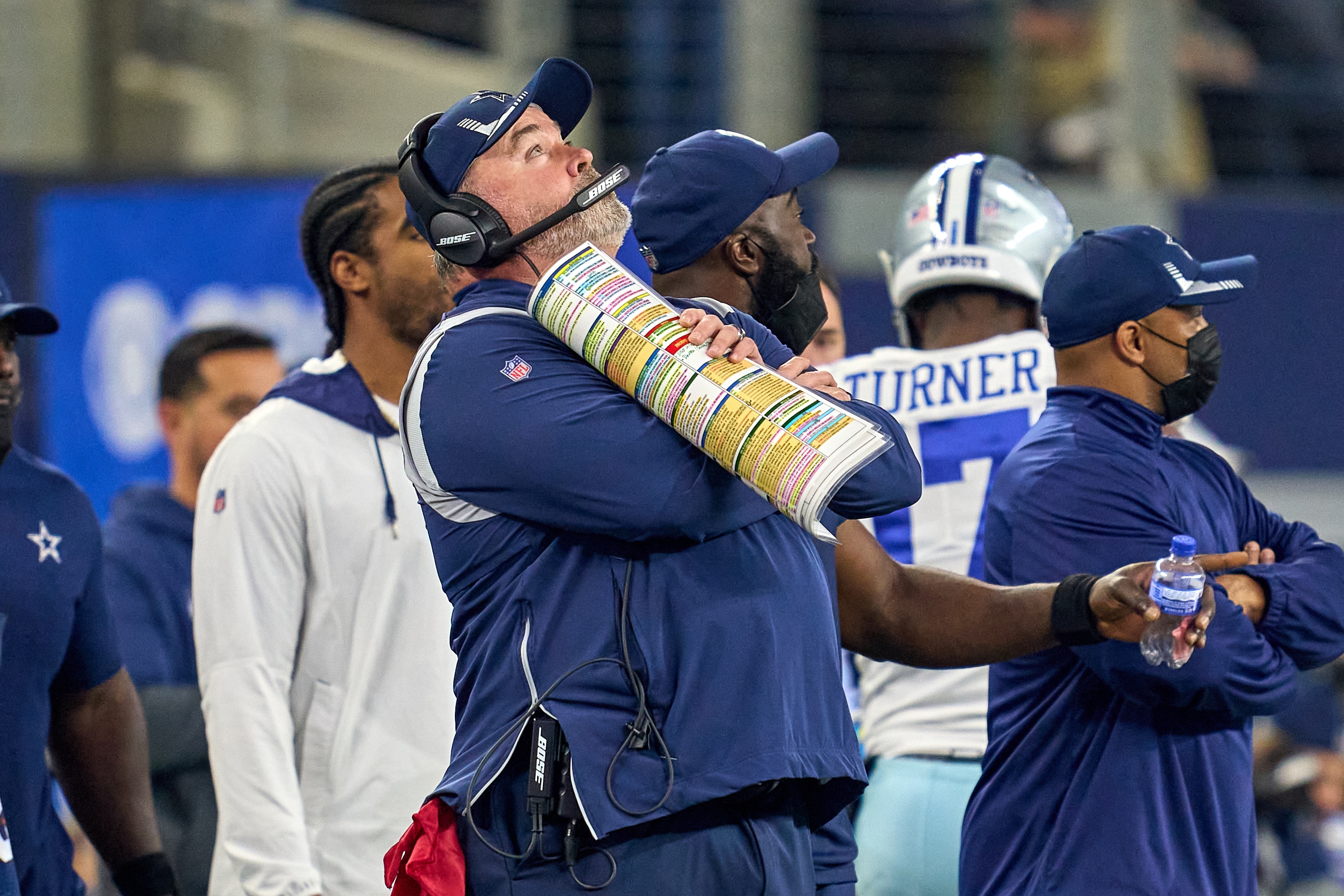 ARLINGTON, TX - JANUARY 16: Dallas Cowboys head coach Mike McCarthy looks on during the NFC Wild Card game between the San Francisco 49ers and the Dallas Cowboys on January 16, 2022 at AT&T Stadium in Arlington, TX. (Photo by Robin Alam/Icon Sportswire via Getty Images)