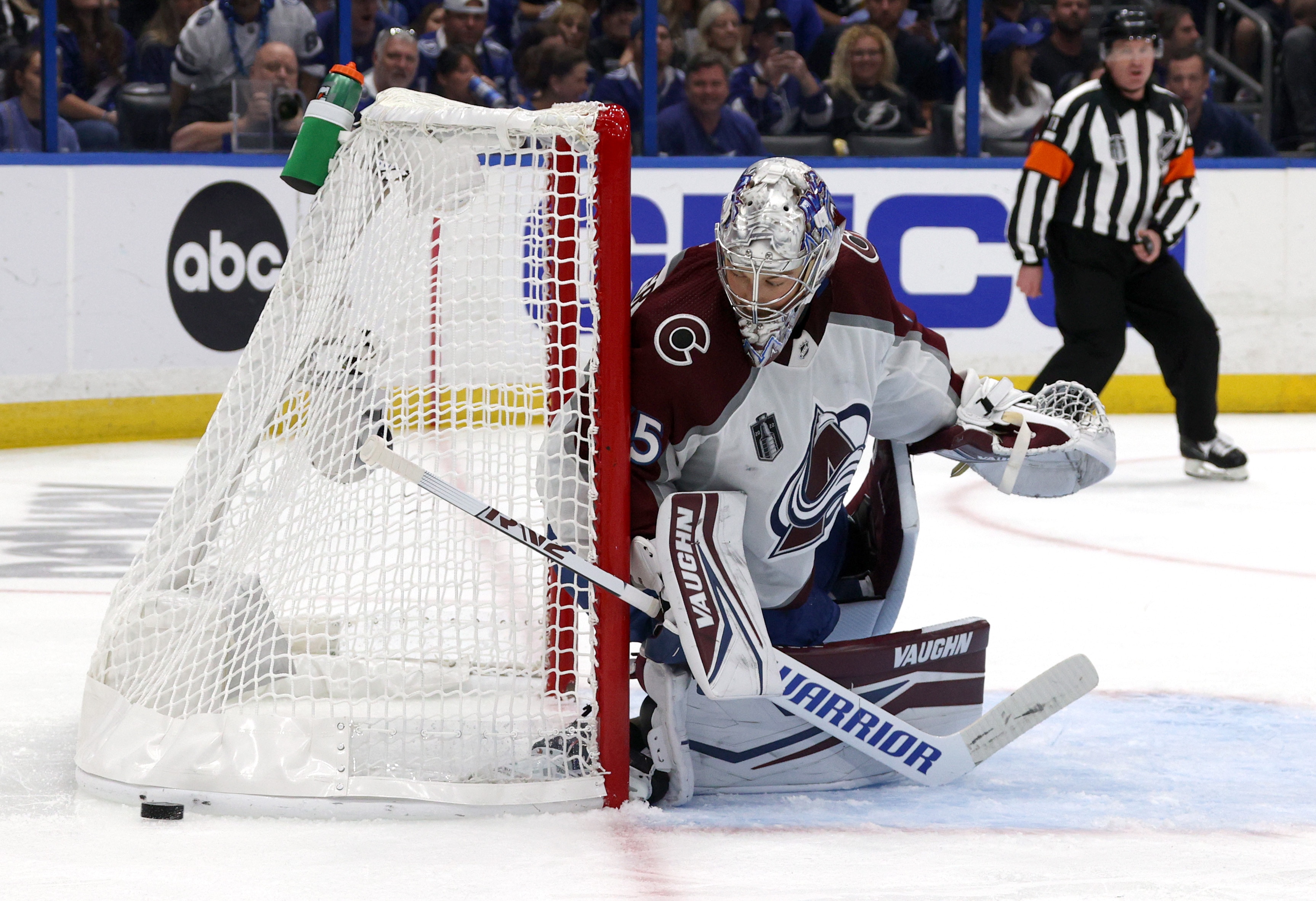 TAMPA, FLORIDA - JUNE 26: Goaltender Darcy Kuemper #35 of the Colorado Avalanche looks at the puck behind his net during the second period of Game Six of the 2022 Stanley Cup Final against the Tampa Bay Lightning at Amalie Arena on June 26, 2022 in Tampa, Florida. (Photo by Dave Sandford/NHLI via Getty Images)