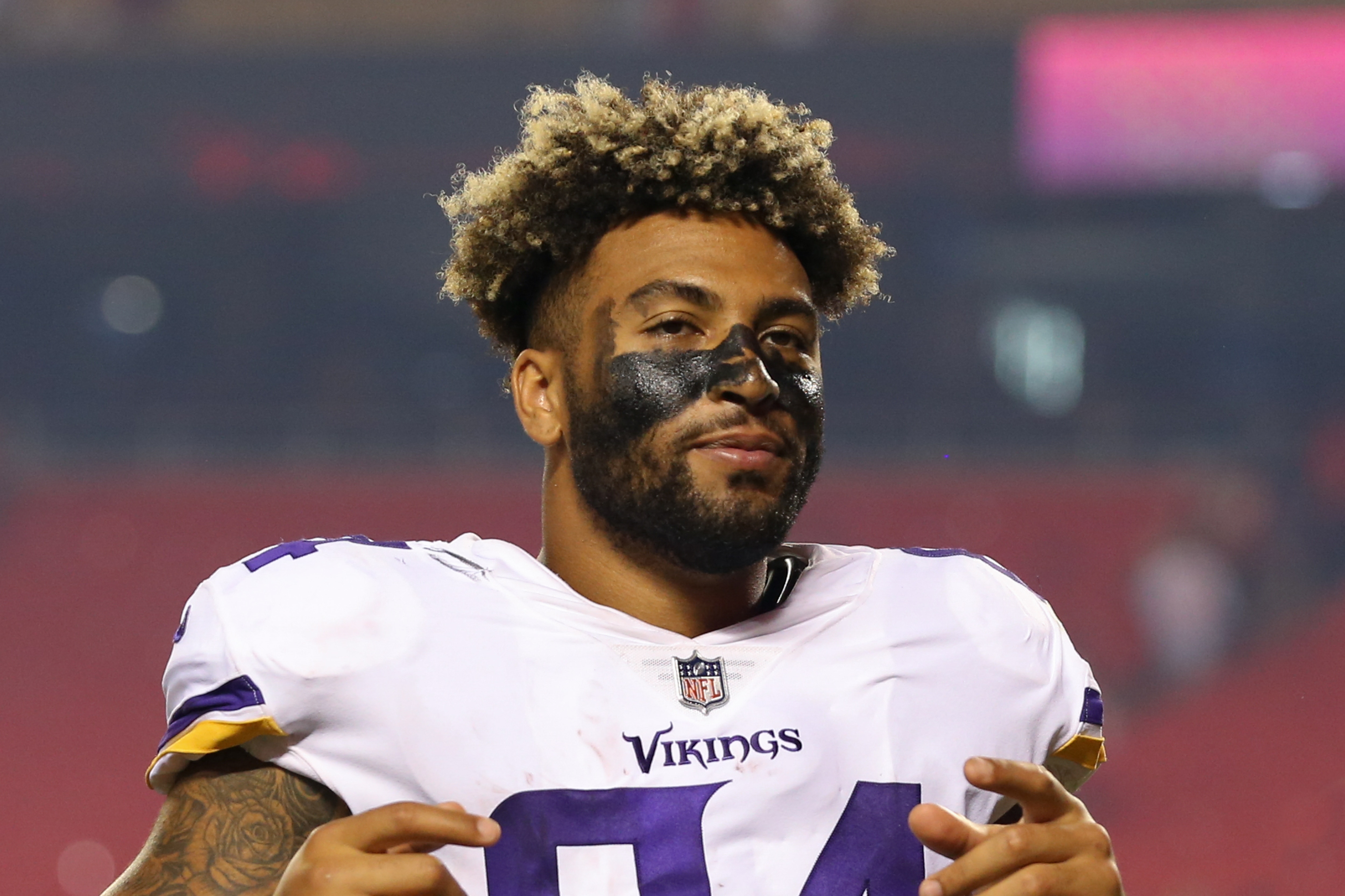 KANSAS CITY, MO - AUGUST 27: Minnesota Vikings tight end Irv Smith (84) during an NFL preseason game between the Minnesota Vikings and Kansas City Chiefs on Aug 27, 2021 at GEHA Field at Arrowhead Stadium in Kansas City, MO. (Photo by Scott Winters/Icon Sportswire via Getty Images)