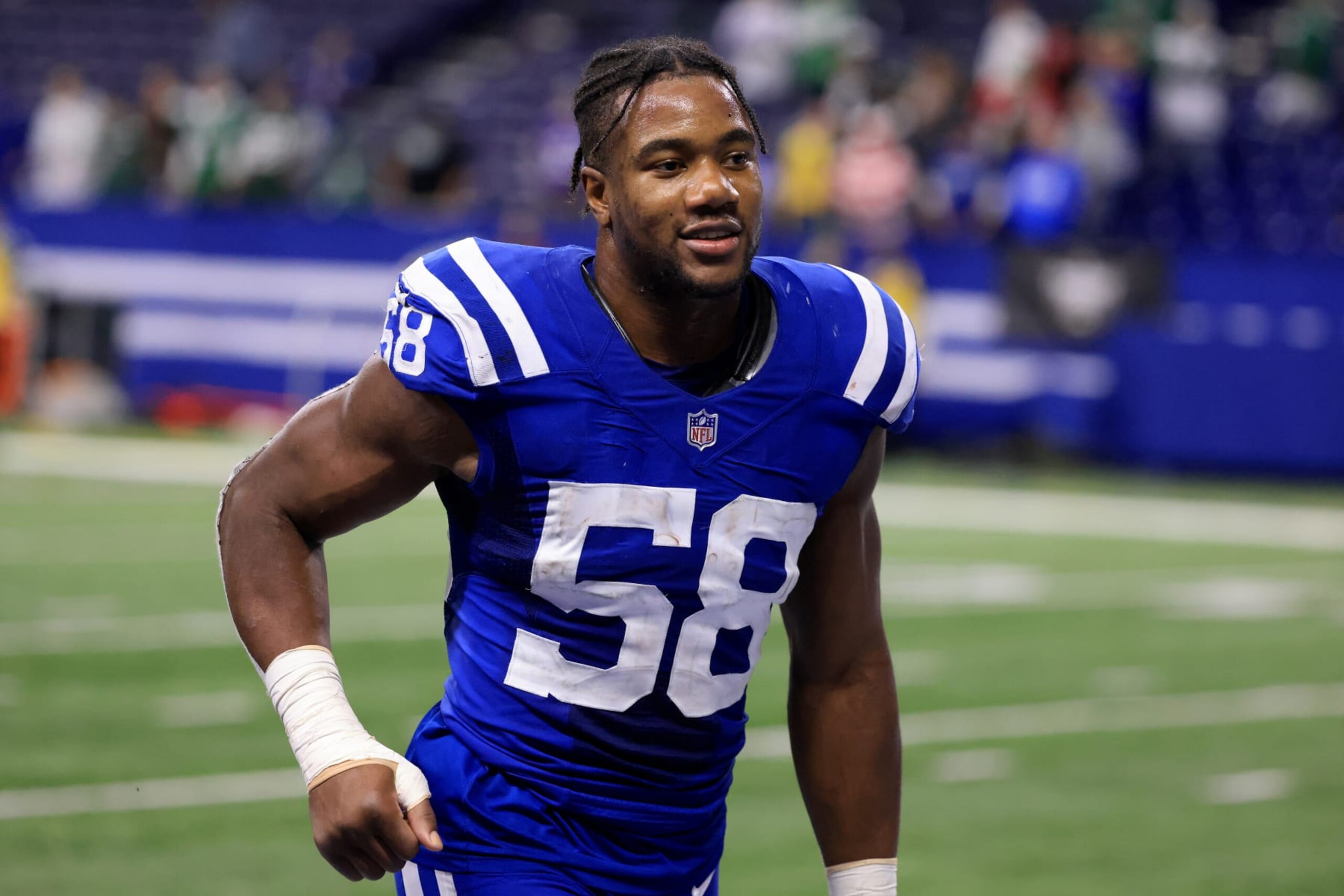INDIANAPOLIS, INDIANA - NOVEMBER 04: Bobby Okereke #58 of the Indianapolis Colts walks off the field after the game against the New York Jets at Lucas Oil Stadium on November 04, 2021 in Indianapolis, Indiana. (Photo by Justin Casterline/Getty Images) INDIANAPOLIS, INDIANA - NOVEMBER 04: Bobby Okereke #58 of the Indianapolis Colts walks off the field after the game against the New York Jets at Lucas Oil Stadium on November 04, 2021 in Indianapolis, Indiana. (Photo by Justin Casterline/Getty Images)