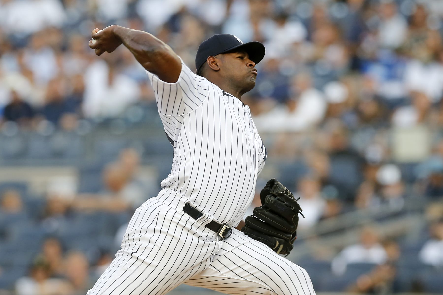 NEW YORK, NEW YORK - JULY 13:  Luis Severino #40 of the New York Yankees pitches during the first inning against the Cincinnati Reds at Yankee Stadium on July 13, 2022 in New York City. (Photo by Jim McIsaac/Getty Images)