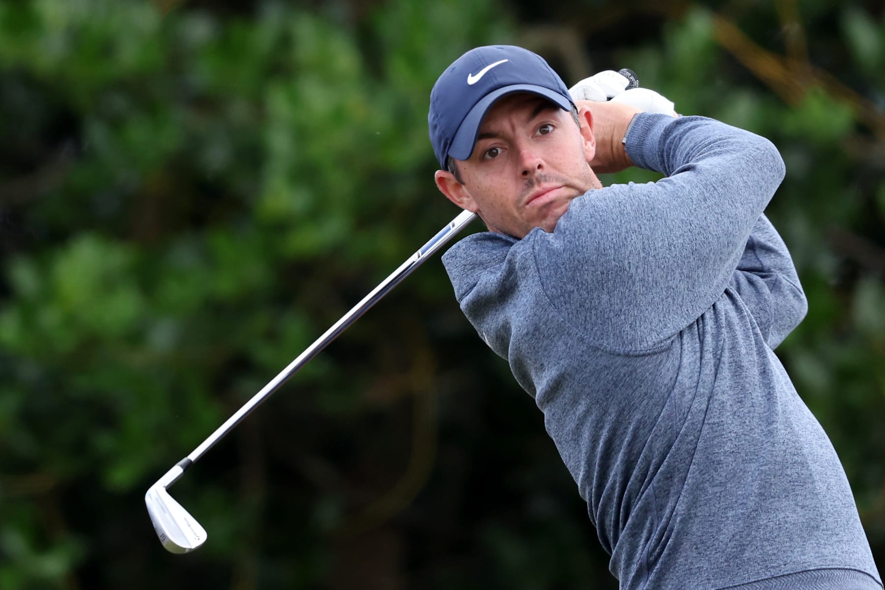 ST ANDREWS, SCOTLAND - JULY 15: Rory McIlroy of Northern Ireland tees off on the 3rd hole during Day Two of The 150th Open at St Andrews Old Course on July 15, 2022 in St Andrews, Scotland. (Photo by Warren Little/Getty Images)