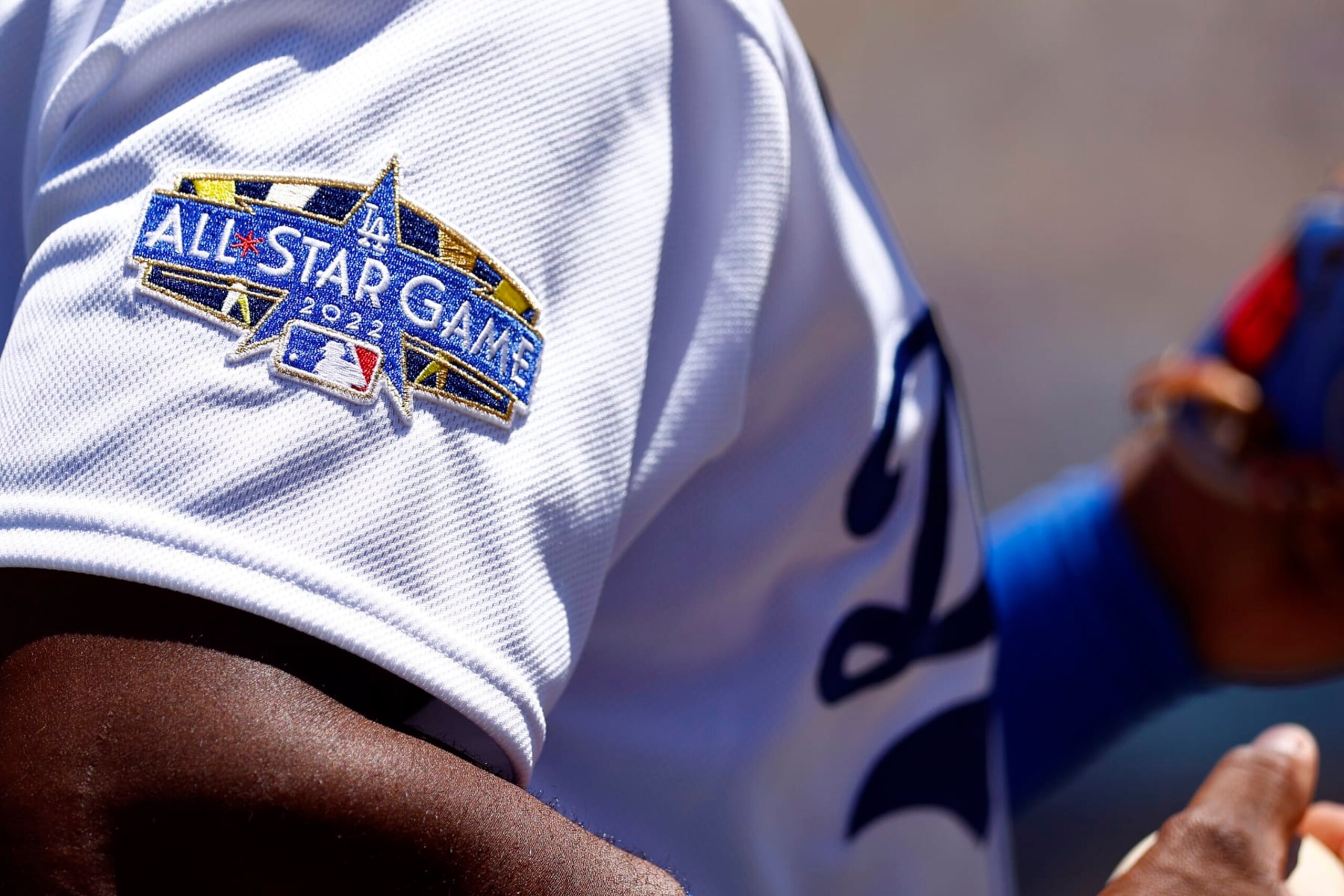 LOS ANGELES, CALIFORNIA - JULY 10:  The MLB All-Star game logo is worn by Hanser Alberto #17 of the Los Angeles Dodgers before a game against the Chicago Cubs at Dodger Stadium on July 10, 2022 in Los Angeles, California. (Photo by Ronald Martinez/Getty Images)