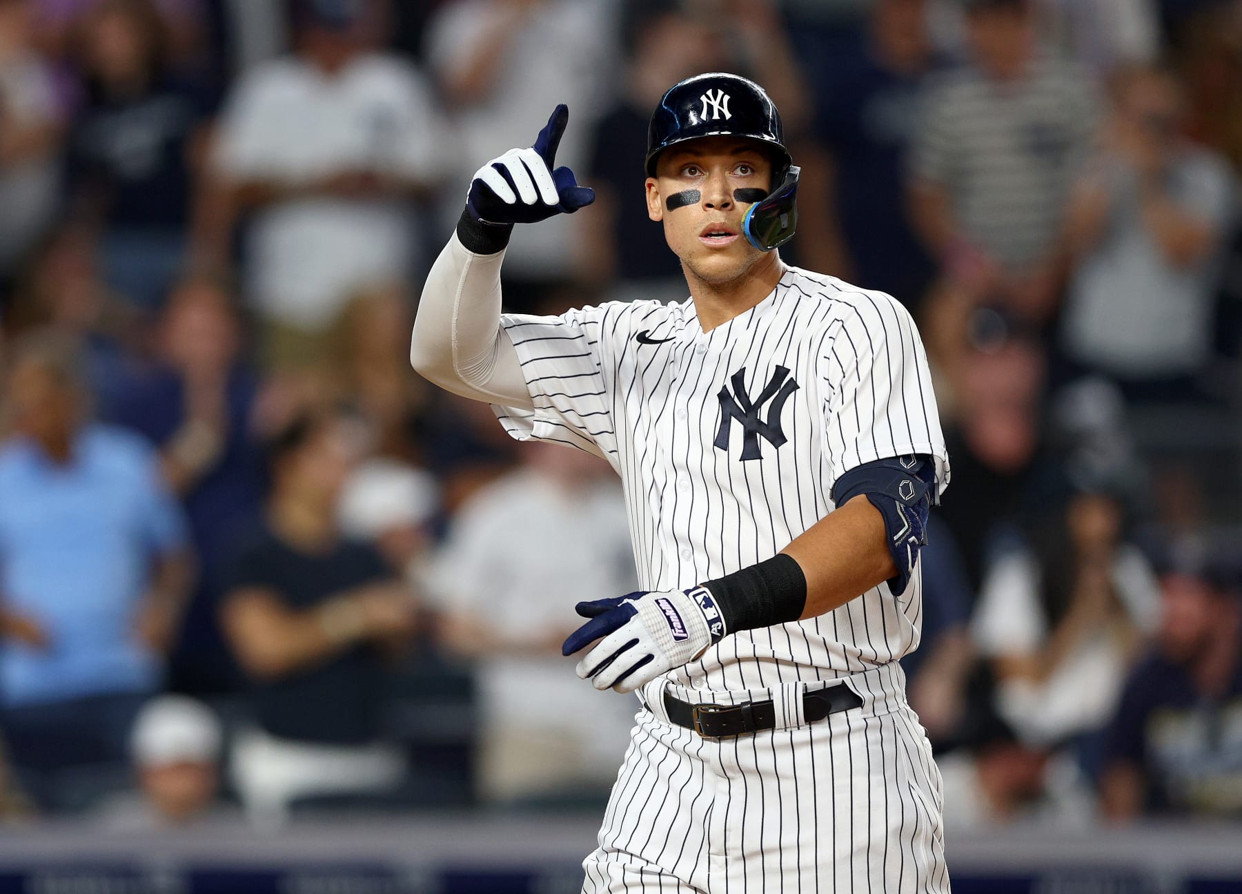 NEW YORK, NEW YORK - JULY 16:  Aaron Judge #99 of the New York Yankees celebrates his solo home run in the fifth inning against the Boston Red Sox at Yankee Stadium on July 16, 2022 in the Bronx borough of New York City. (Photo by Elsa/Getty Images)