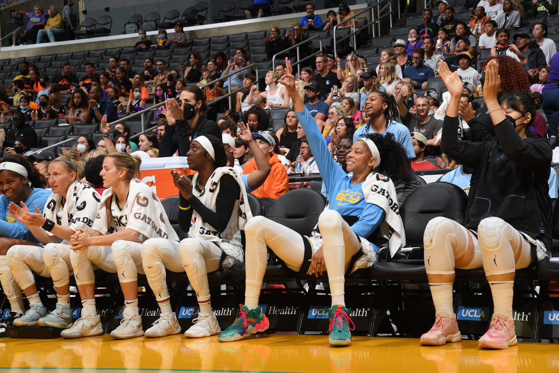 LOS ANGELES, CA - JULY 14: Chicago Sky bench reacts during the game against the Los Angeles Sparks on July 14, 2022 at Crypto.com Arena in Los Angeles, California. NOTE TO USER: User expressly acknowledges and agrees that, by downloading and/or using this Photograph, user is consenting to the terms and conditions of the Getty Images License Agreement. Mandatory Copyright Notice: Copyright 2022 NBAE (Photo by Juan Ocampo/NBAE via Getty Images)