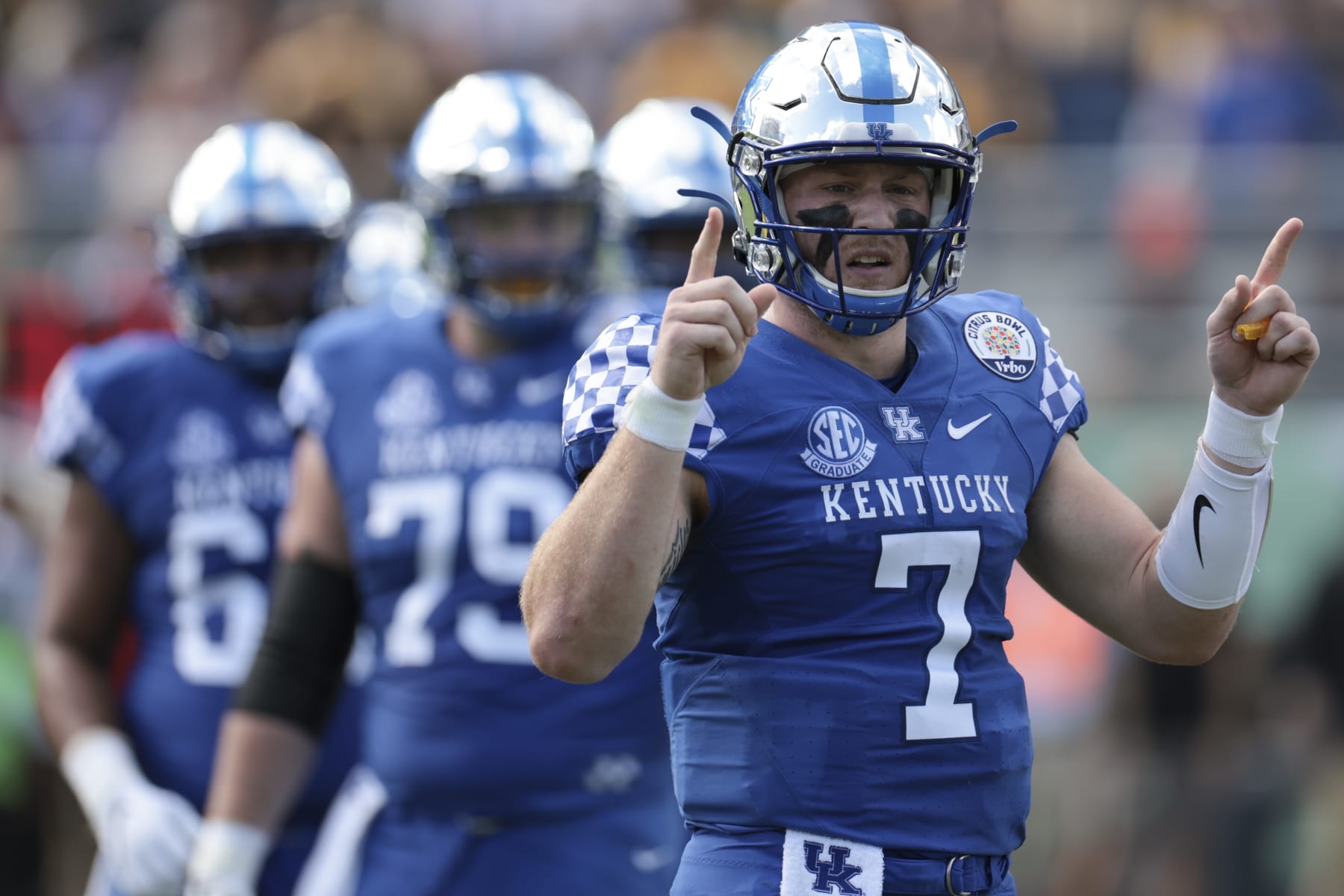 ORLANDO, FLORIDA - JANUARY 01: Will Levis #7 of the Kentucky Wildcats reacts during the first quarter against the Iowa Hawkeyes in the Citrus Bowl at Camping World Stadium on January 01, 2022 in Orlando, Florida. (Photo by Douglas P. DeFelice/Getty Images)