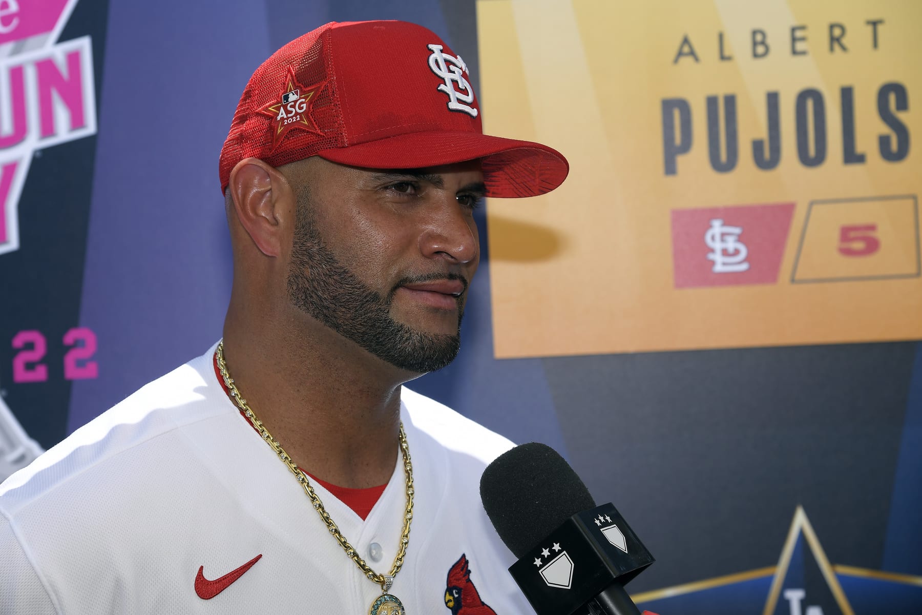 Video: Albert Pujols Gets Standing Ovation from MLB All-Stars During Final  HR Derby, image size:1800x1200