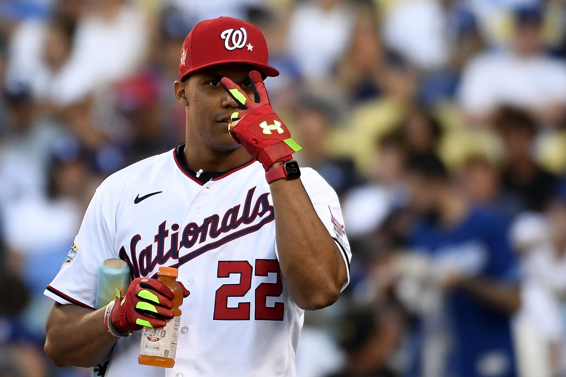 LOS ANGELES, CALIFORNIA - JULY 18: National League All-Star Juan Soto #22 of the Washington Nationals reacts during the 2022 T-Mobile Home Run Derby at Dodger Stadium on July 18, 2022 in Los Angeles, California. (Photo by Kevork Djansezian/Getty Images)