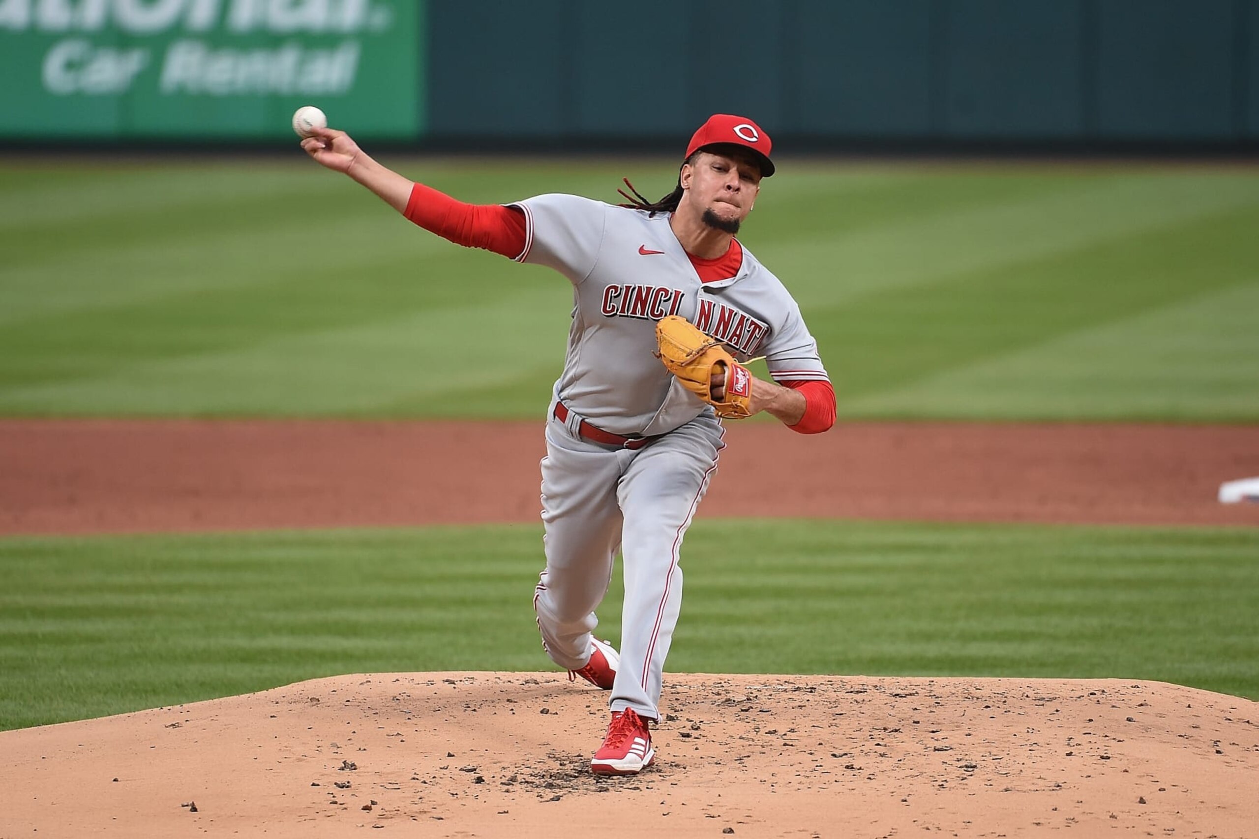 ST LOUIS, MO - JUNE 10: Luis Castillo #58 of the Cincinnati Reds pitches against the St. Louis Cardinals at Busch Stadium on June 10, 2022 in St Louis, Missouri. (Photo by Joe Puetz/Getty Images)