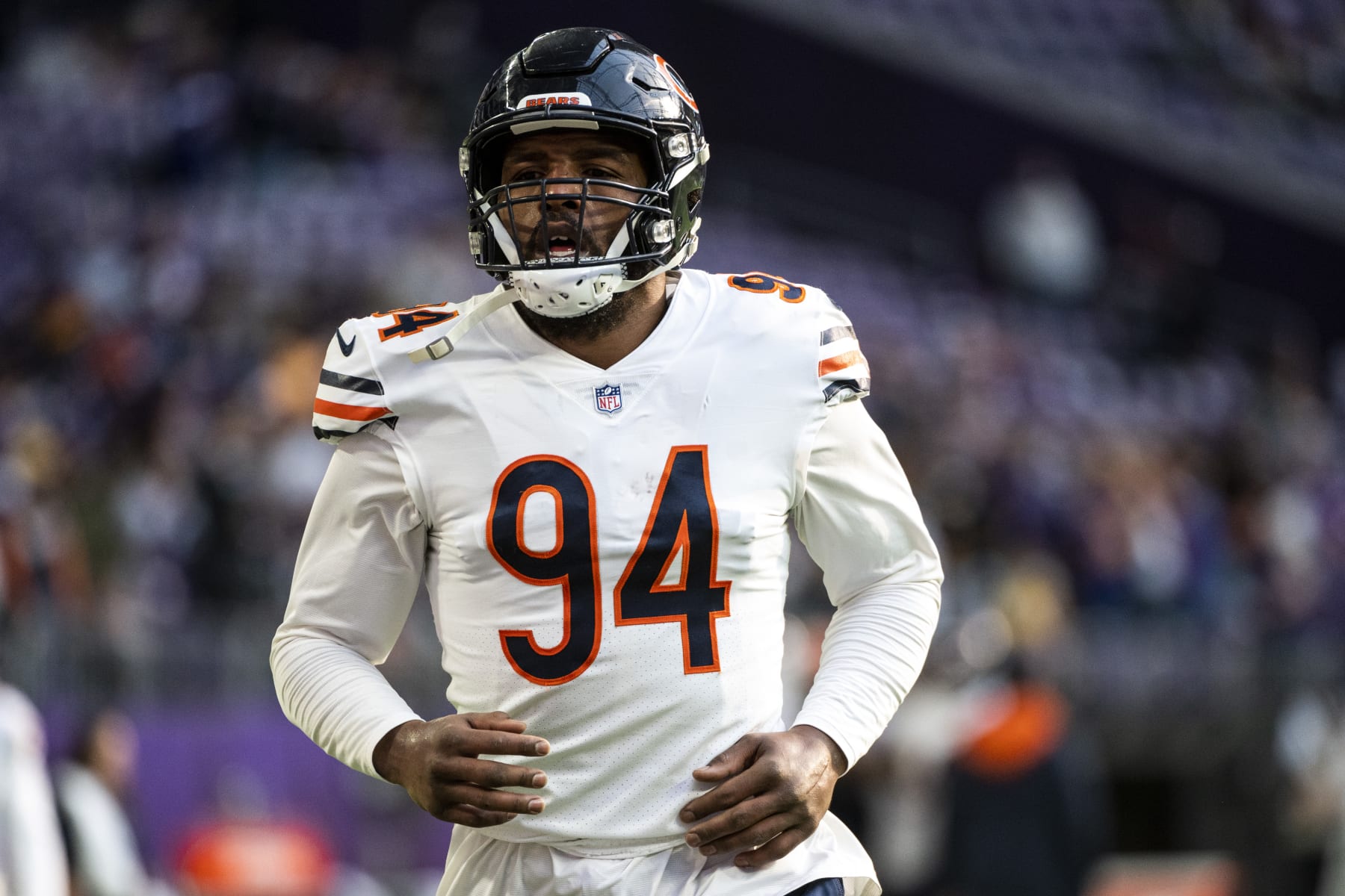 MINNEAPOLIS, MN - JANUARY 09: Robert Quinn #94 of the Chicago Bears warms up before the game against the Minnesota Vikings at U.S. Bank Stadium on January 9, 2022 in Minneapolis, Minnesota. (Photo by Stephen Maturen/Getty Images)