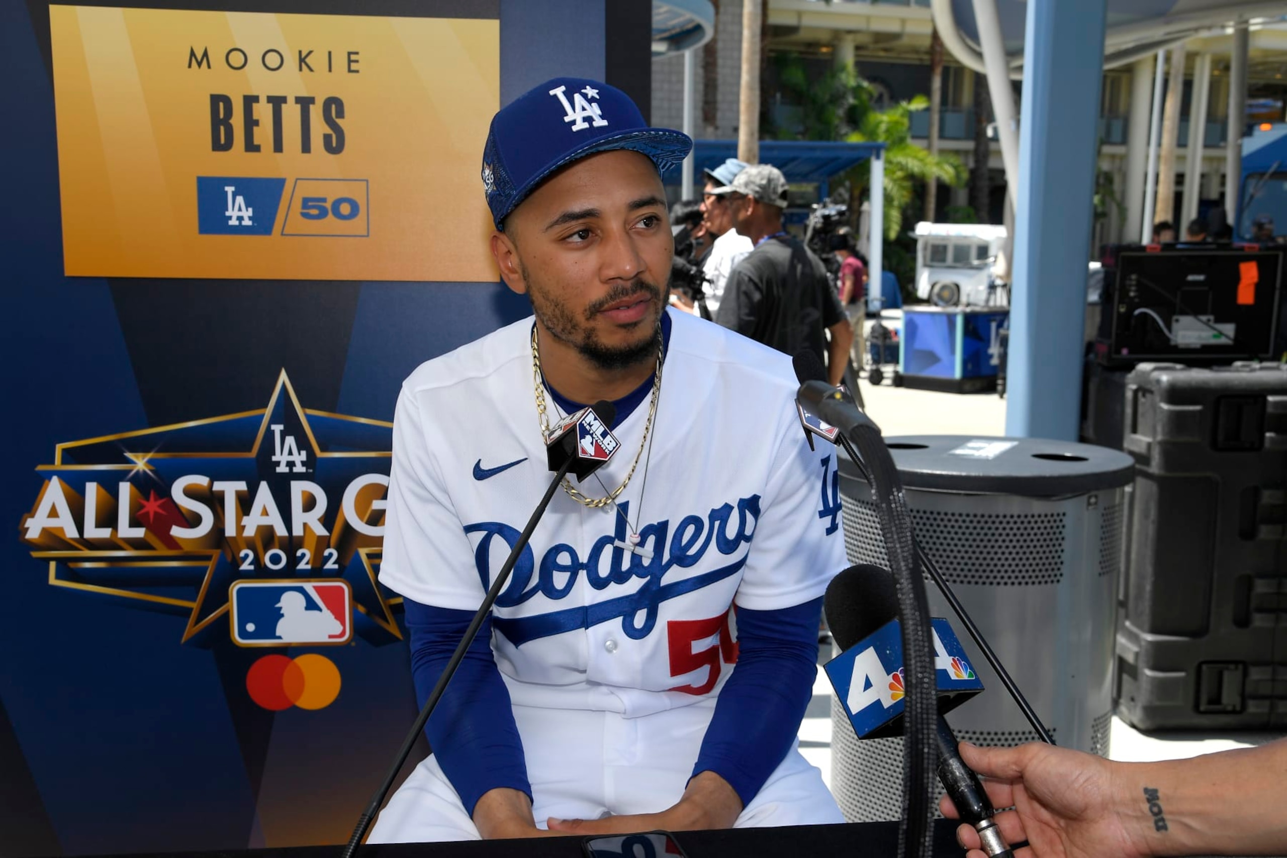 LOS ANGELES, CALIFORNIA - JULY 18: Mookie Betts #50 of the Los Angeles Dodgers speaks to the media during the 2022 Gatorade All-Star Workout Day at Dodger Stadium on July 18, 2022 in Los Angeles, California. (Photo by Kevork Djansezian/Getty Images) LOS ANGELES, CALIFORNIA - JULY 18: Mookie Betts #50 of the Los Angeles Dodgers speaks to the media during the 2022 Gatorade All-Star Workout Day at Dodger Stadium on July 18, 2022 in Los Angeles, California. (Photo by Kevork Djansezian/Getty Images)