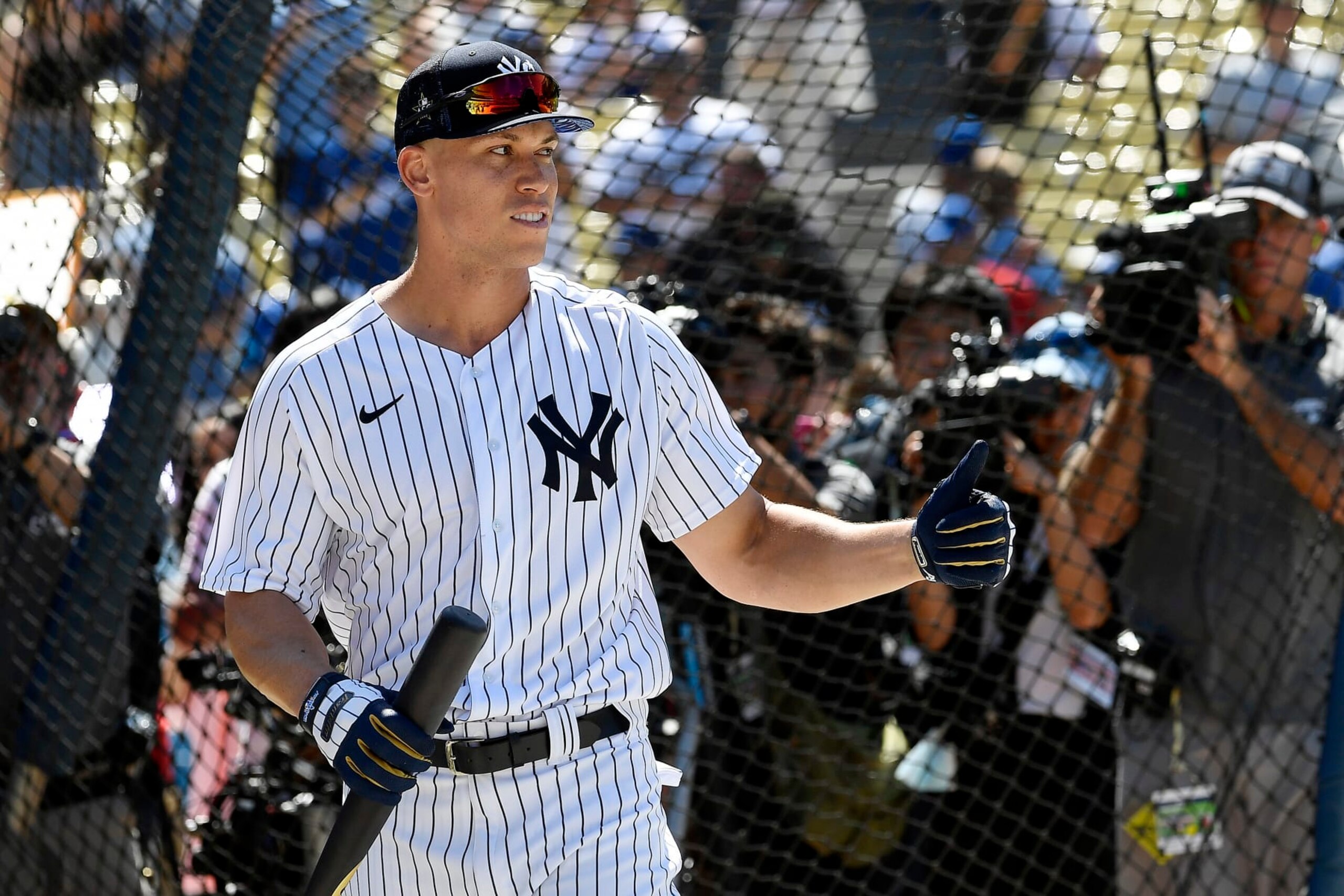 LOS ANGELES, CALIFORNIA - JULY 18: American League All-Star Aaron Judge #99 of the New York Yankees takes batting practice during the 2022 Gatorade All-Star Workout Day at Dodger Stadium on July 18, 2022 in Los Angeles, California. (Photo by Kevork Djansezian/Getty Images)
