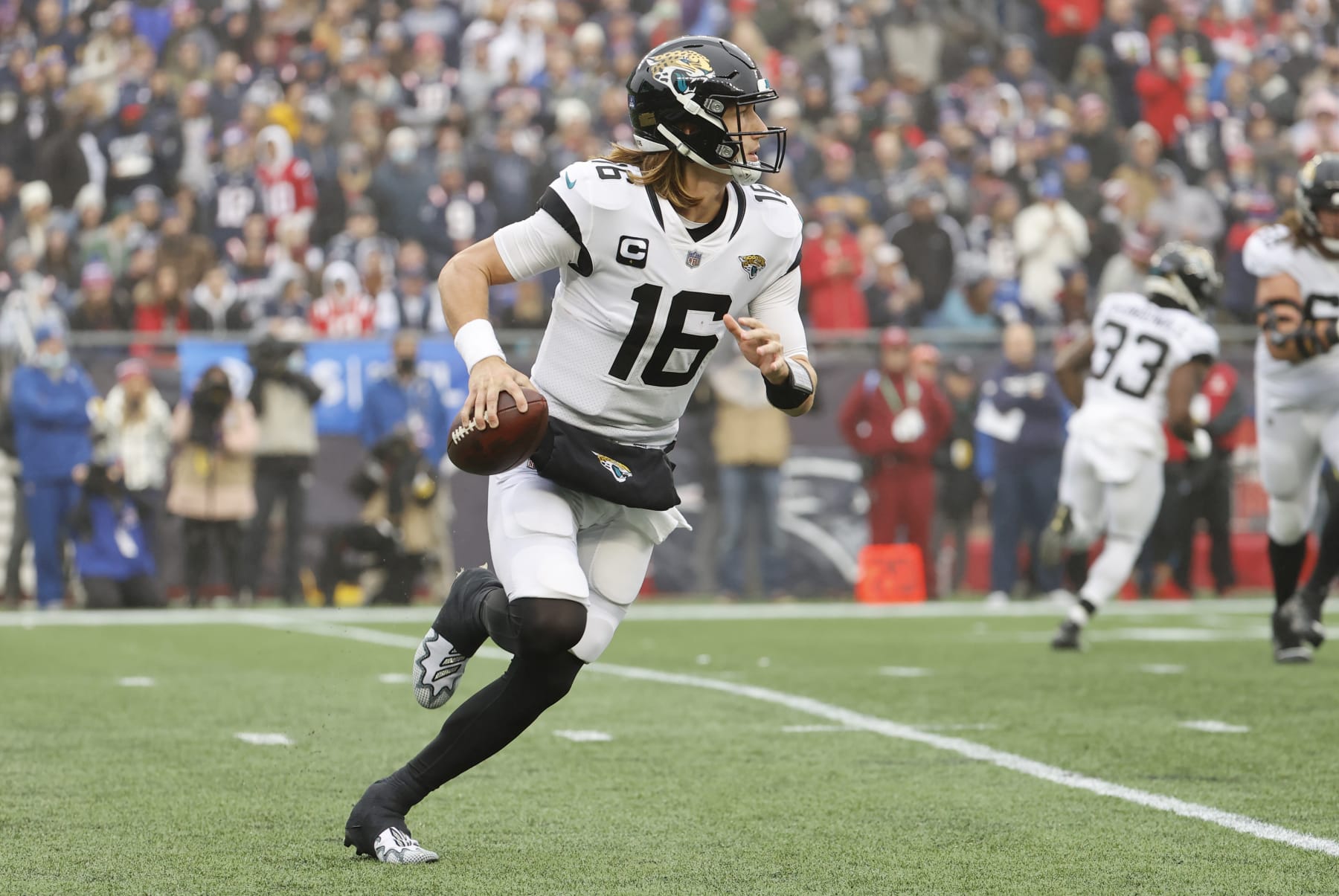 FOXBOROUGH, MA - JANUARY 02: Jacksonville Jaguars quarterback Trevor Lawrence (16) during a game between the New England Patriots and the Jacksonville Jaguars on January 2, 2022, at Gillette Stadium in Foxborough, Massachusetts. (Photo by Fred Kfoury III/Icon Sportswire via Getty Images)
