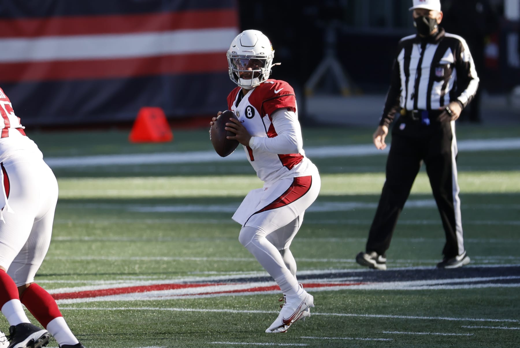 FOXBOROUGH, MA - NOVEMBER 29: Arizona Cardinals quarterback Kyler Murray (1) looks for a target during a game between the New England Patriots and the Arizona Cardinals on November 29, 2020, at Gillette Stadium in Foxborough, Massachusetts. (Photo by Fred Kfoury III/Icon Sportswire via Getty Images)