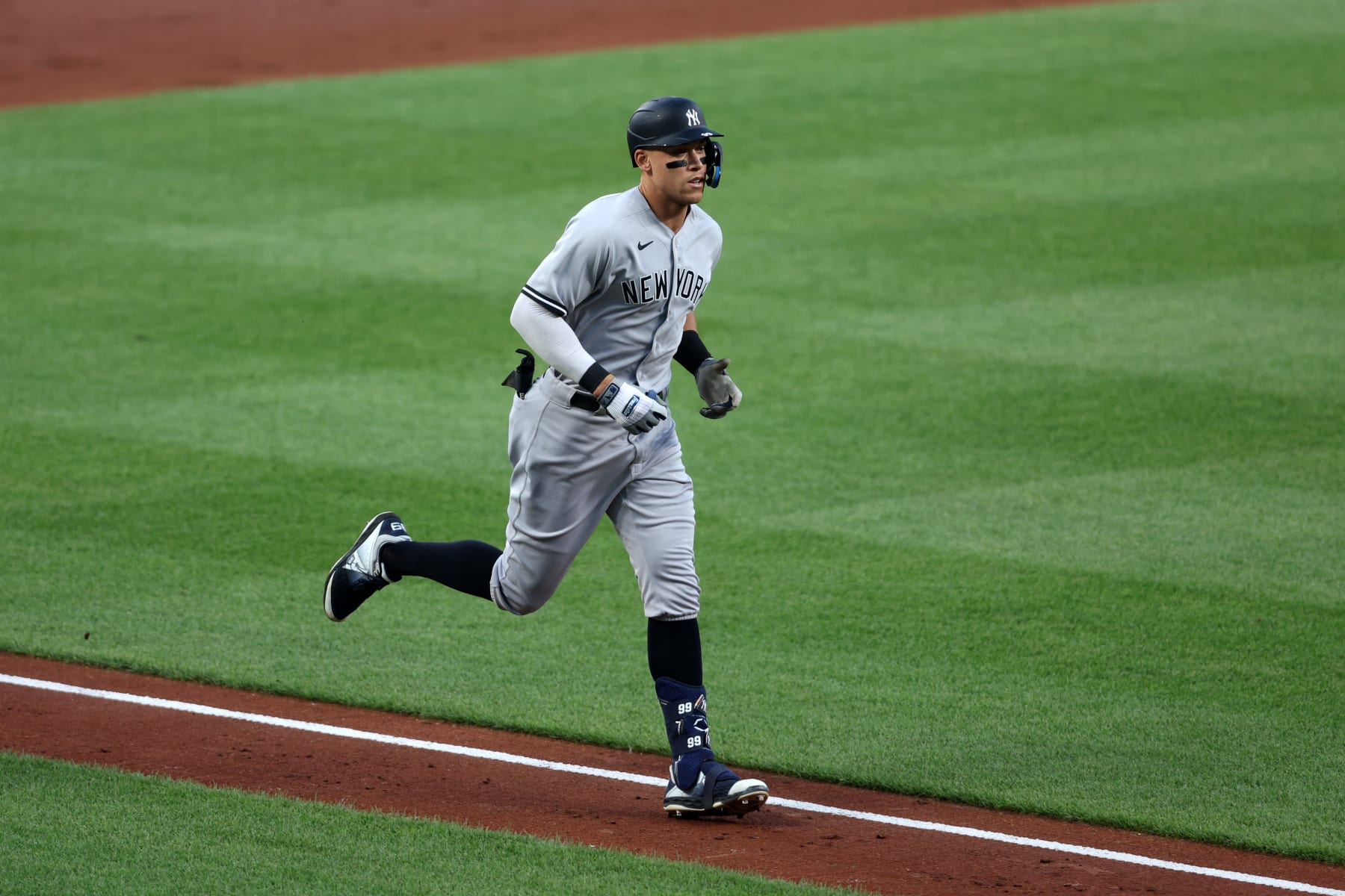 BALTIMORE, MARYLAND - JULY 22: Aaron Judge #99 of the New York Yankees celebrates after hitting a three RBI home run against the Baltimore Orioles in the third inning at Oriole Park at Camden Yards on July 22, 2022 in Baltimore, Maryland. (Photo by Rob Carr/Getty Images)