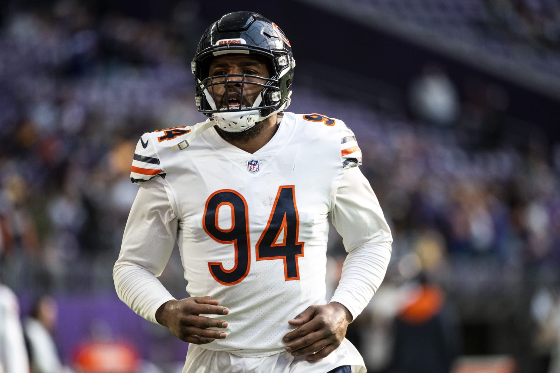 MINNEAPOLIS, MN - JANUARY 09: Robert Quinn #94 of the Chicago Bears warms up before the game against the Minnesota Vikings at U.S. Bank Stadium on January 9, 2022 in Minneapolis, Minnesota. (Photo by Stephen Maturen/Getty Images)