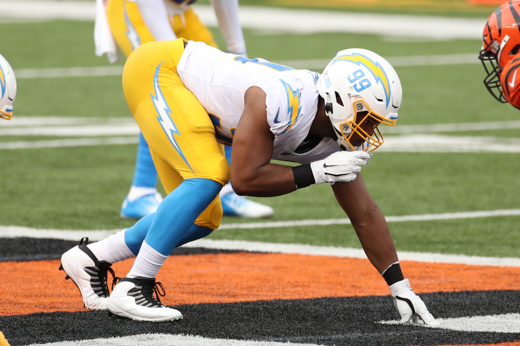 CINCINNATI, OH - SEPTEMBER 13: Los Angeles Chargers defensive tackle Jerry Tillery (99) lines up for a play during the game against the Los Angeles Chargers and the Cincinnati Bengals on September 13, 2020, at Paul Brown Stadium in Cincinnati, OH. (Photo by Ian Johnson/Icon Sportswire via Getty Images)