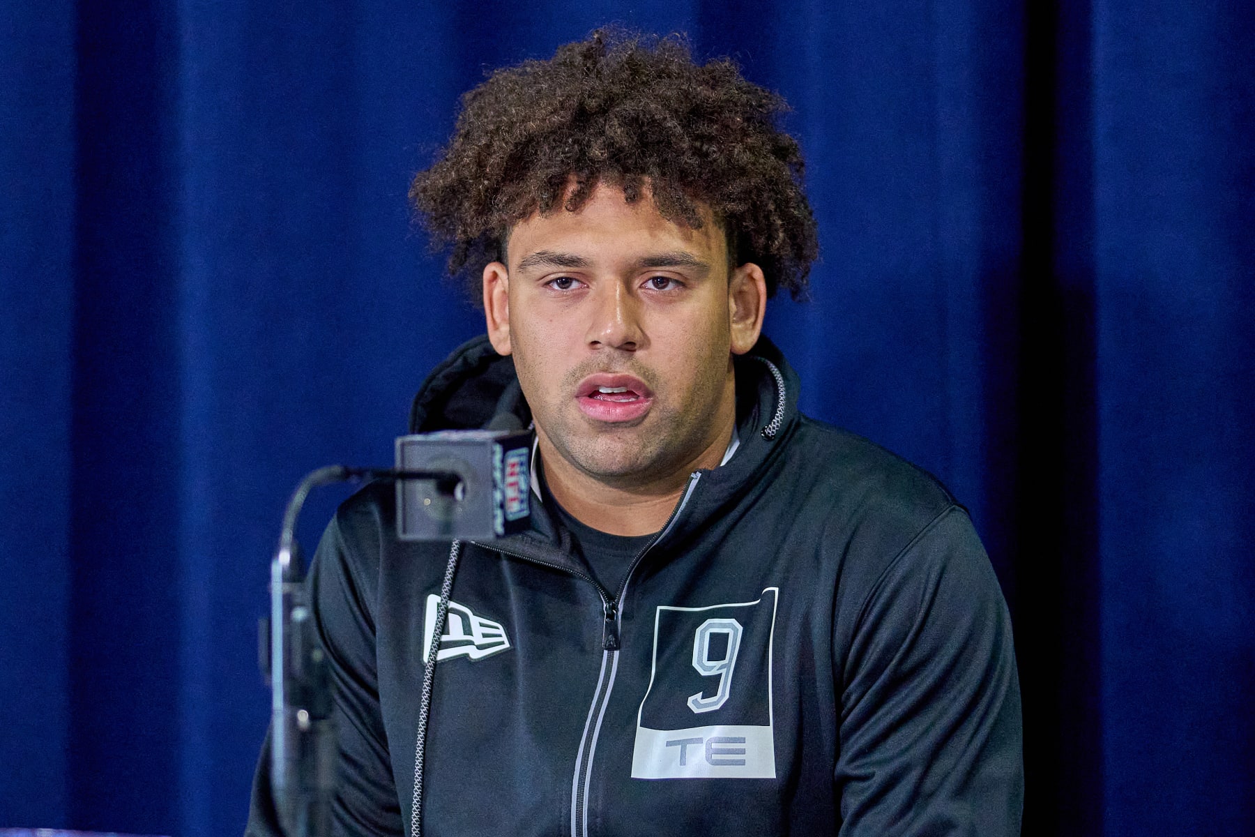 INDIANAPOLIS, IN - MARCH 02: Michigan State tight end Connor Heyward answers questions from the media during the NFL Scouting Combine on March 2, 2022, at the Indiana Convention Center in Indianapolis, IN. (Photo by Robin Alam/Icon Sportswire via Getty Images)