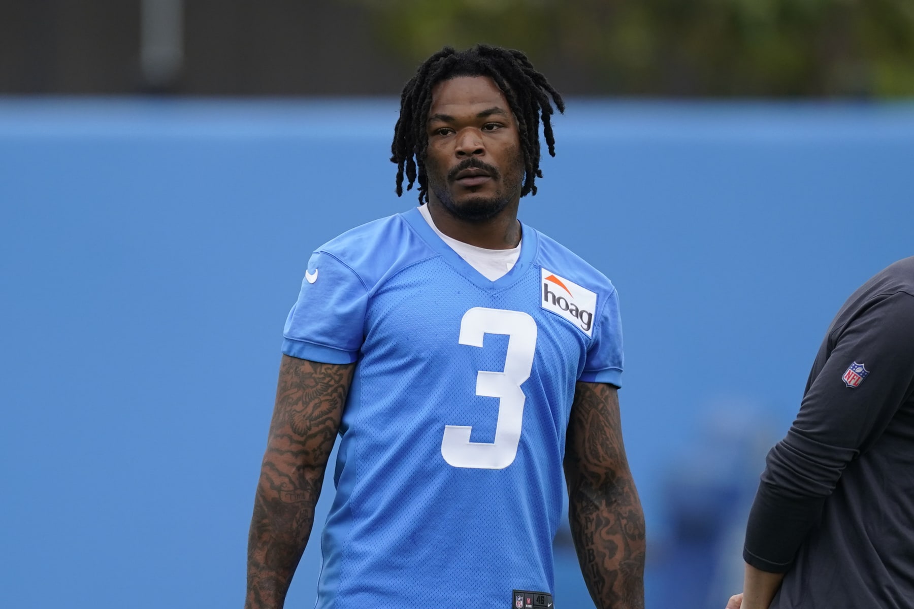 Los Angeles Chargers safety Derwin James Jr. participates in drills during an NFL football practice at the Chargers practice facility in Costa Mesa, Calif., Monday, May 23, 2022. (AP Photo/Ashley Landis)