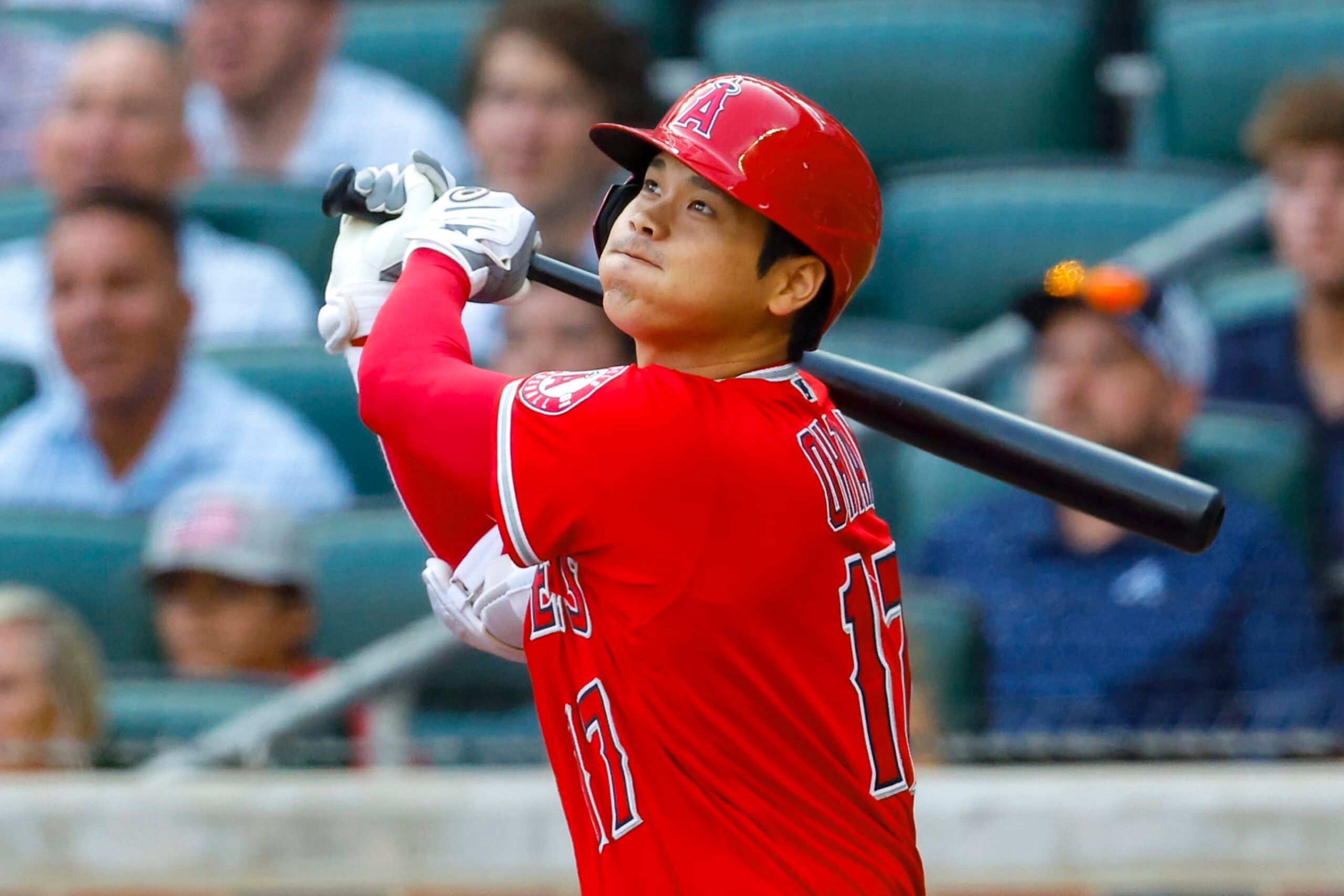 ATLANTA, GA - JULY 23: Shohei Ohtani #17 of the Los Angeles Angels watches a ball go foul during the first inning against the Atlanta Braves at Truist Park on July 23, 2022 in Atlanta, Georgia. (Photo by Todd Kirkland/Getty Images)