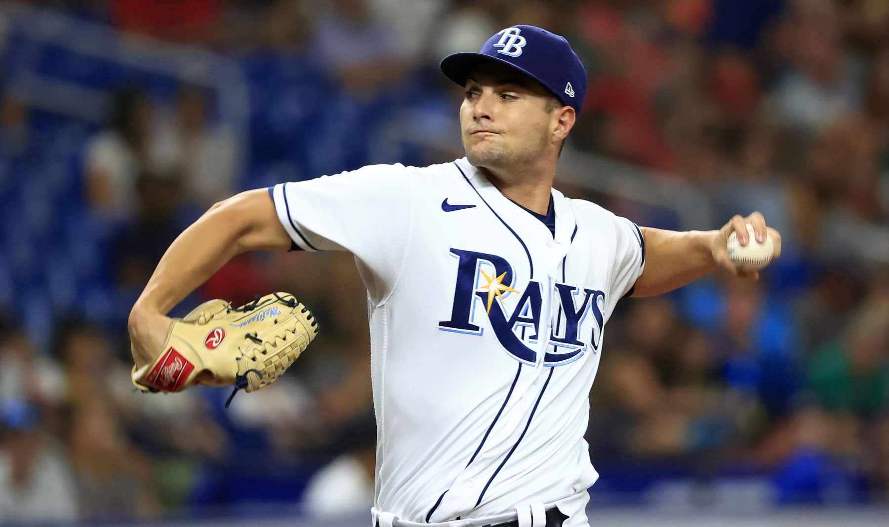 ST PETERSBURG, FLORIDA - JULY 12: Shane McClanahan #18 of the Tampa Bay Rays pitches during a game against the Boston Red Sox at Tropicana Field on July 12, 2022 in St Petersburg, Florida. (Photo by Mike Ehrmann/Getty Images)