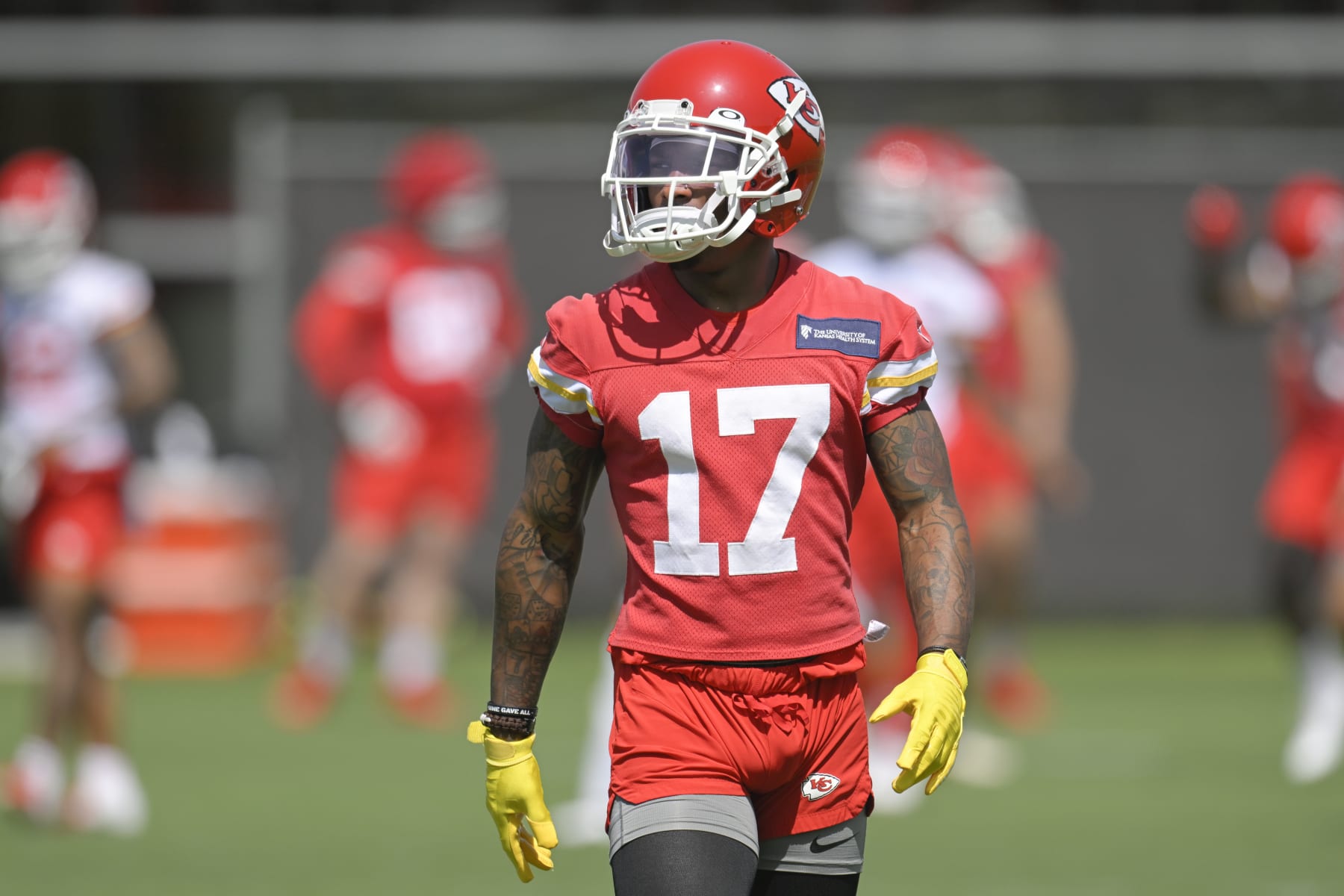 Kansas City Chiefs wide receiver Mecole Hardman takes part in drills during the NFL football team's mandatory minicamp Tuesday, June 14, 2022, in Kansas City, Mo. (AP Photo/Reed Hoffmann)