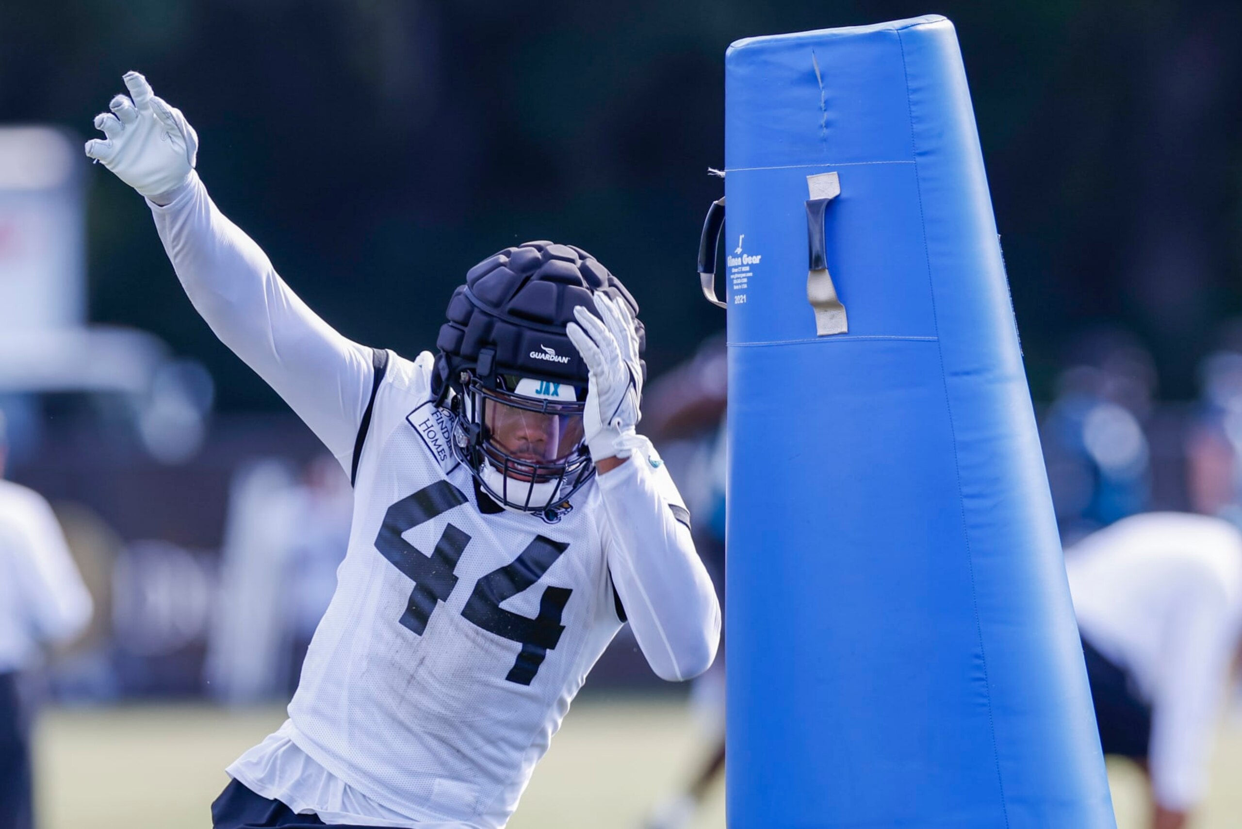 JACKSONVILLE, FL - JULY 26: Jacksonville Jaguars linebacker Travon Walker (44) during training camp on July 26, 2022 at Episcopal School of Jacksonville in Jacksonville, Fl. (Photo by David Rosenblum/Icon Sportswire via Getty Images)