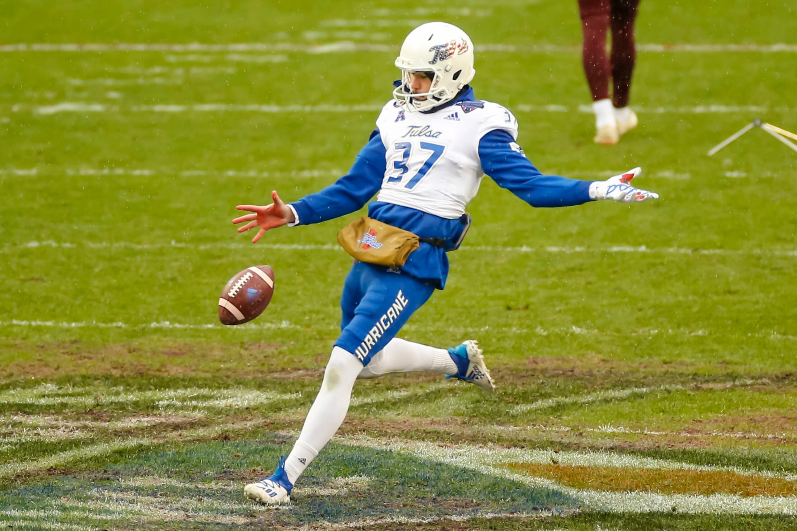 FORT WORTH, TX - DECEMBER 31: Tulsa Golden Hurricane punter Lachlan Wilson (37) warms up during the Armed Forces Bowl game between the Tulsa Golden Hurricane and the Mississippi State Bulldogs on December 31, 2020 at Amon G. Carter Stadium in Fort Worth, Texas. (Photo by Matthew Pearce/Icon Sportswire via Getty Images)