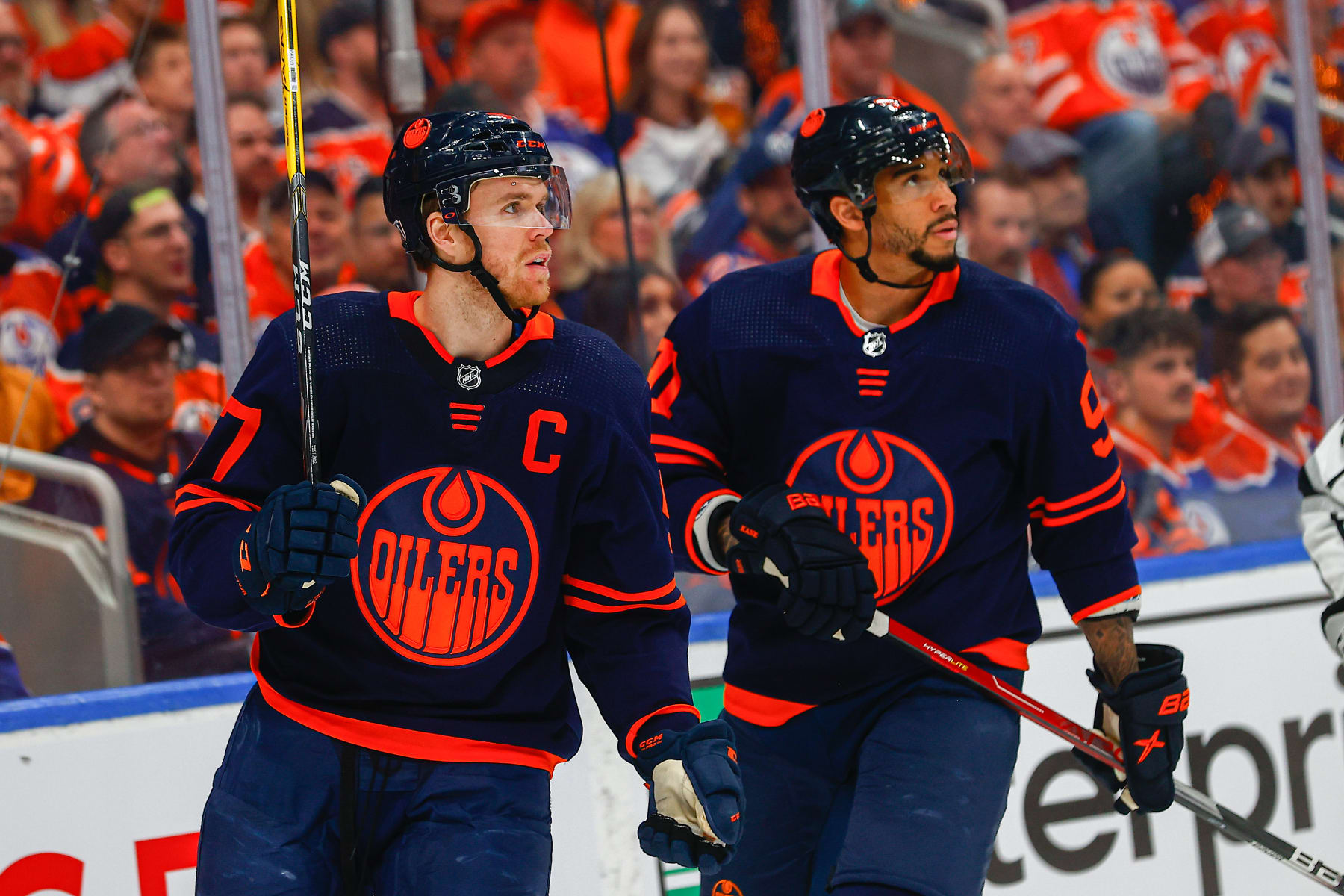 EDMONTON, AB - MAY 02: Edmonton Oilers Center Connor McDavid (97) and Edmonton Oilers Left Wing Evander Kane (91) in action in the first period during the Edmonton Oilers versus the Los Angeles Kings Stanley Cup playoffs game 1, in round 1, on May 02, 2022 at Rogers Place in Edmonton, AB. (Photo by Curtis Comeau/Icon Sportswire via Getty Images)