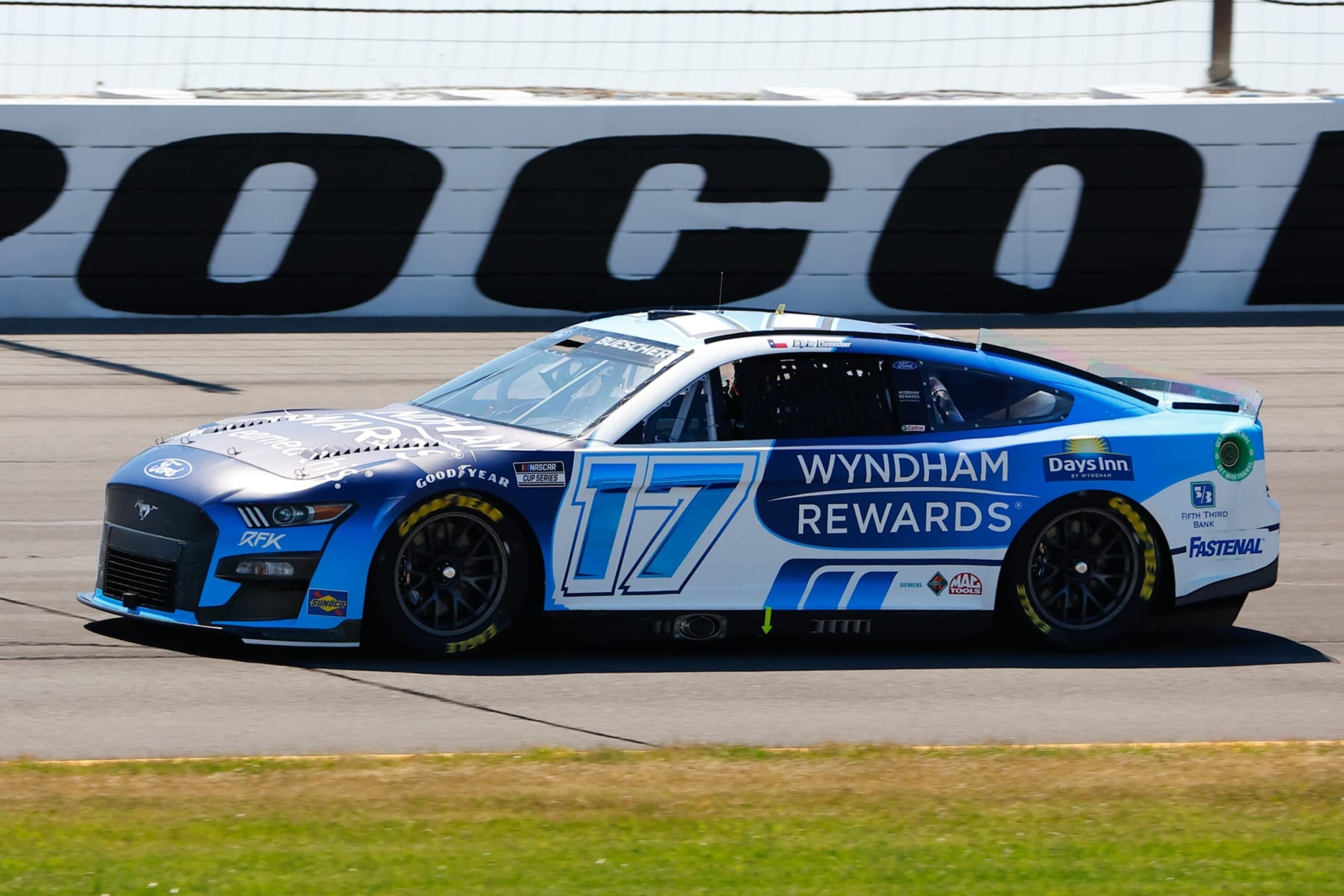 LONG POND, PA - JULY 23:  Chris Buescher (#17 RFK Racing Wyndham Rewards Ford) drives during practice for the  NASCAR Cup Series M&MS Fan Appreciation 400 on July 23, 2022 at Pocono Raceway in Long Pond, Pennsylvania.  (Photo by Rich Graessle/Icon Sportswire via Getty Images)